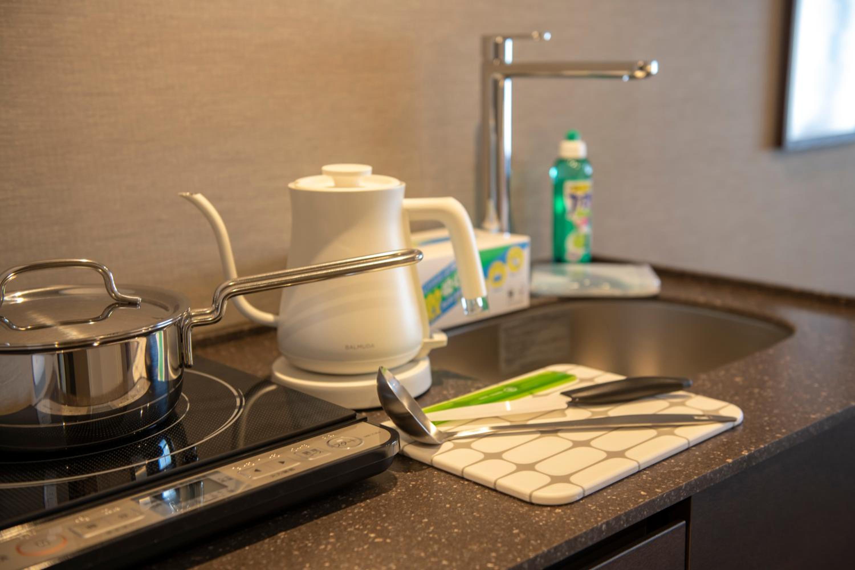 Superior Twin Room with Washing Machine - Non-Smoking photo 2