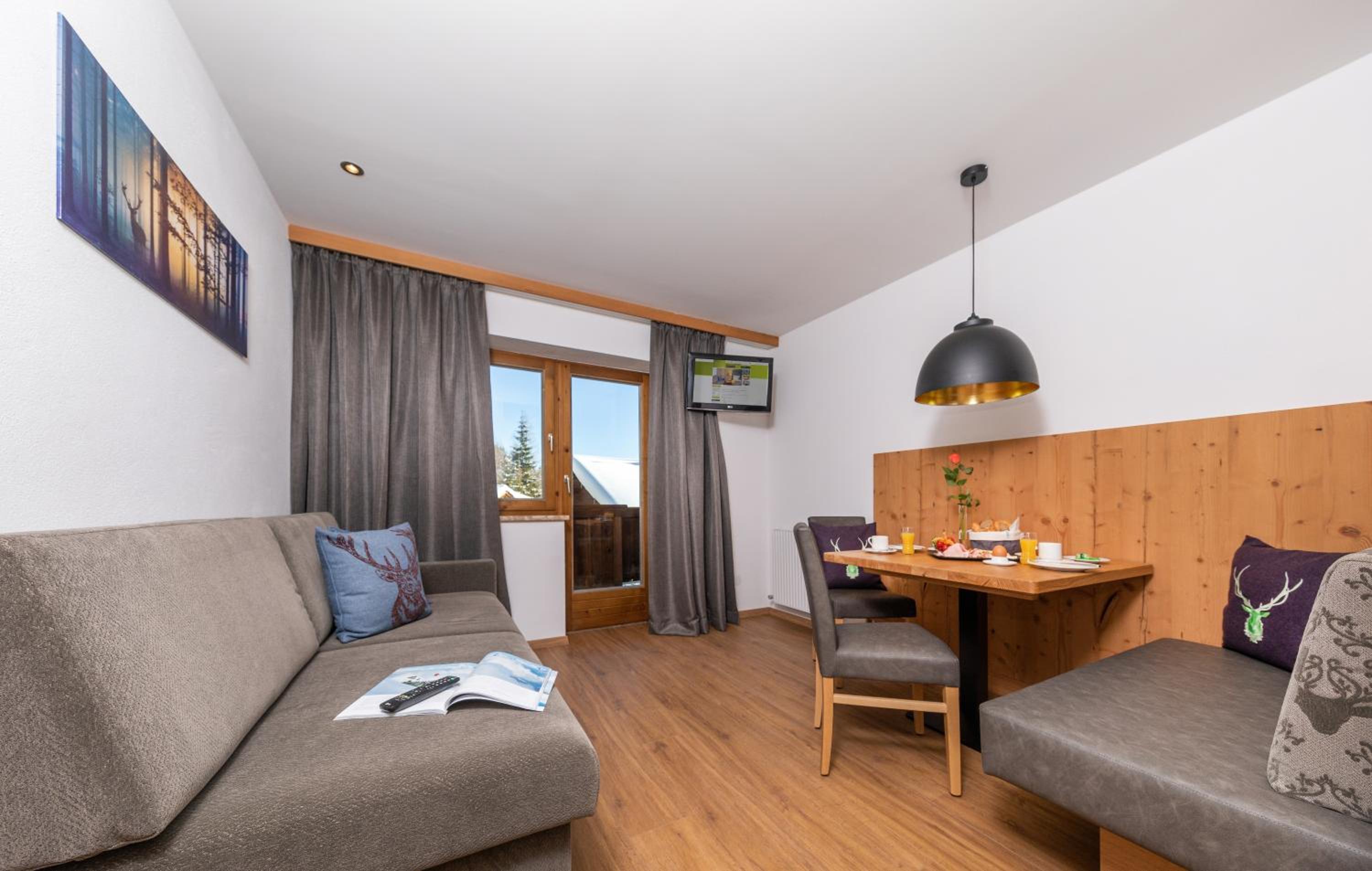 Apartment with Balcony