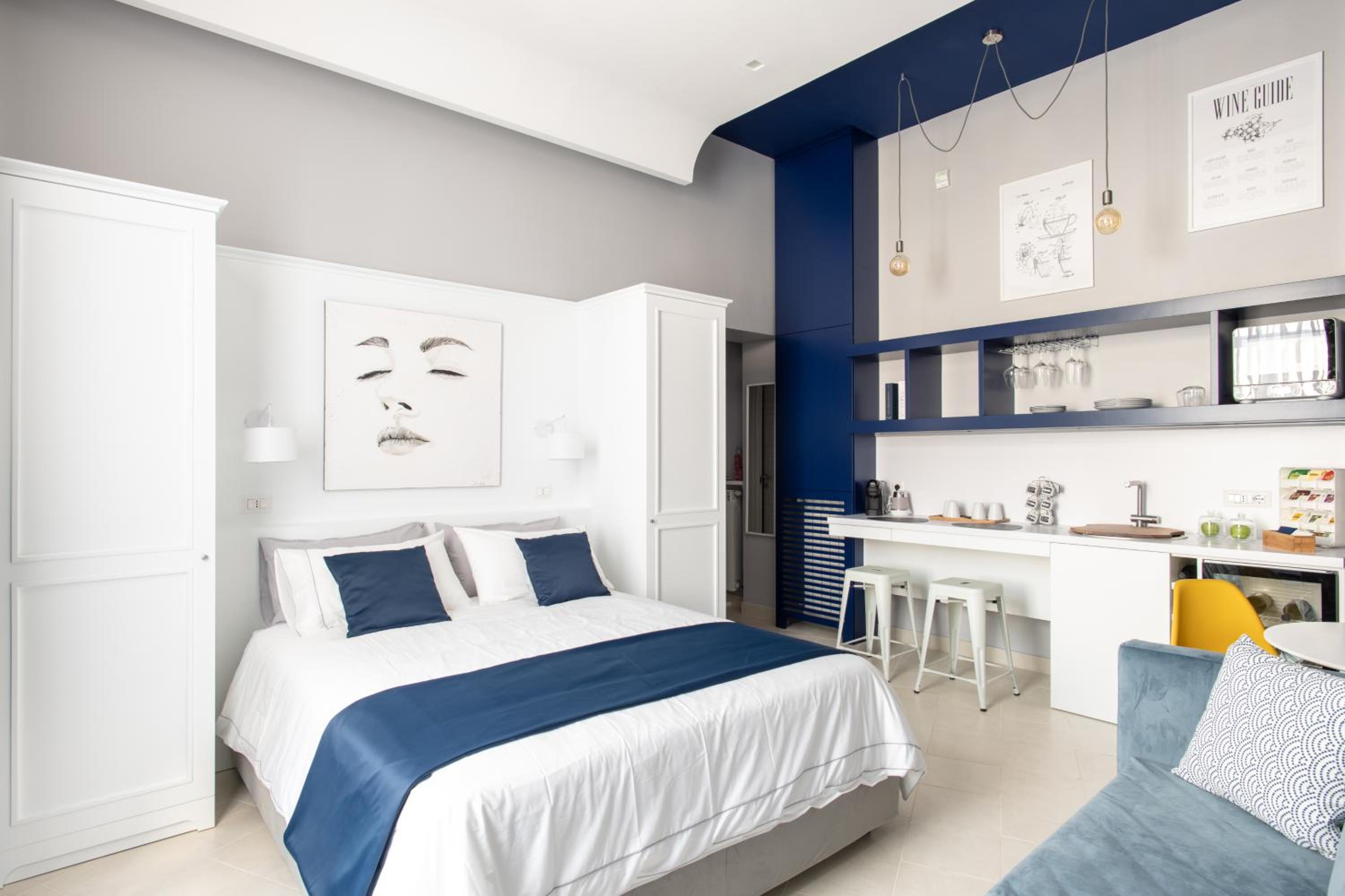 Studio Apartment