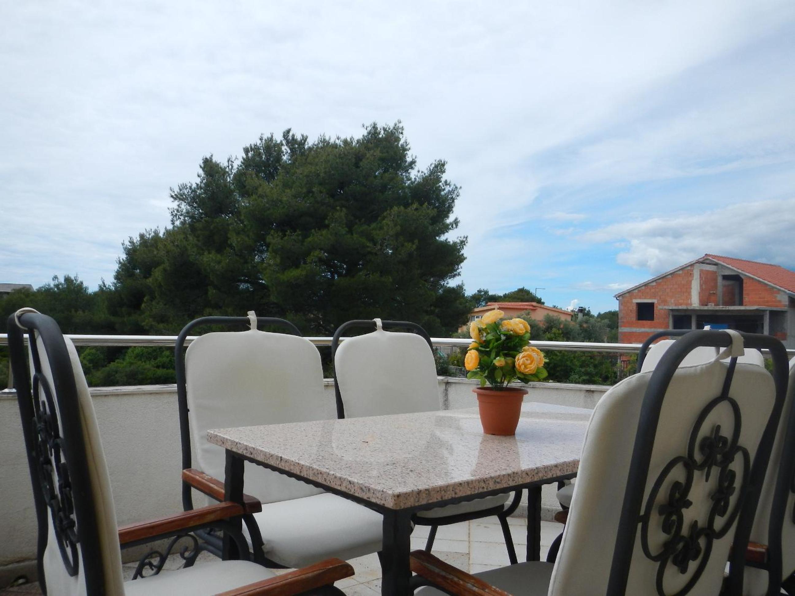 Apartment with Pool View  - Photo 5