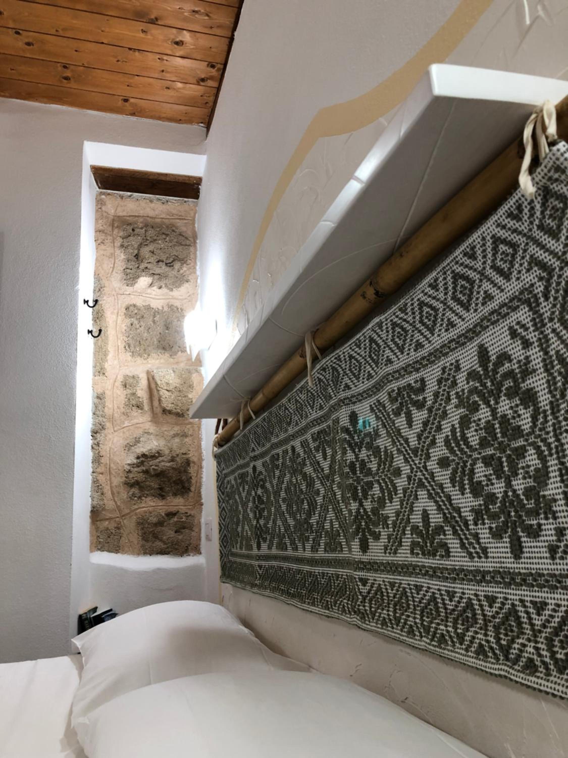 Double Room - Photo 9