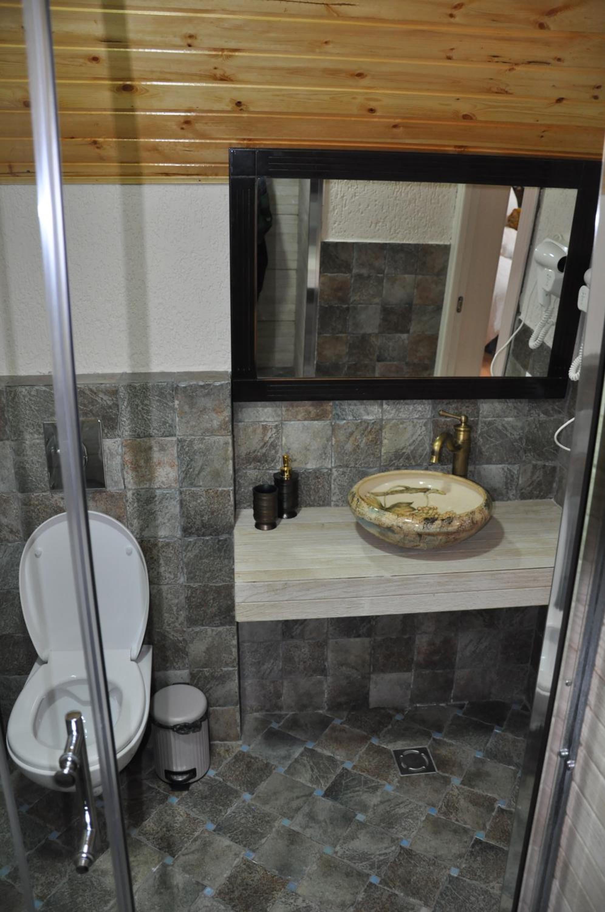 Studio Apartment photo 3