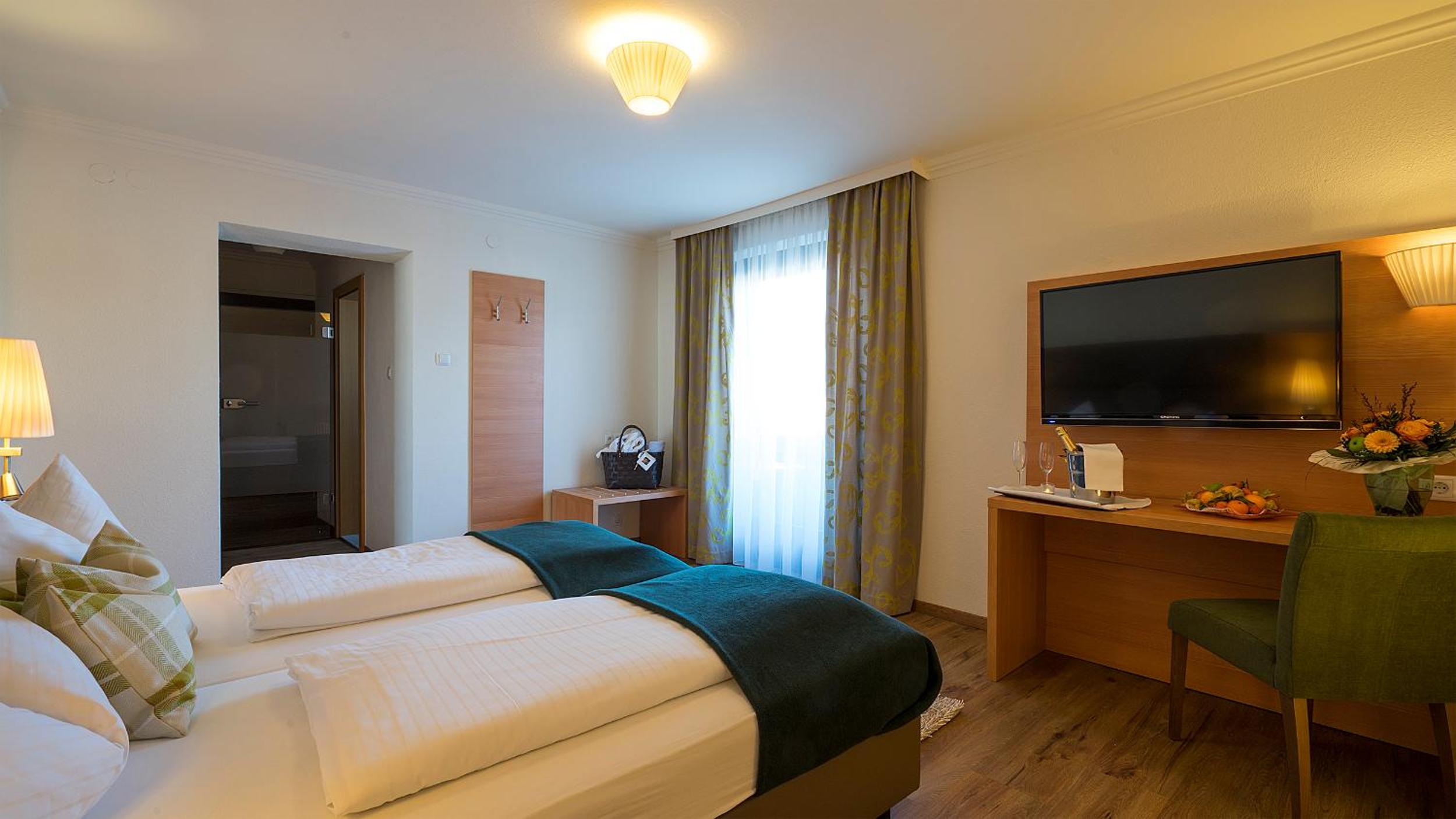 Superior Double Room - Photo 17