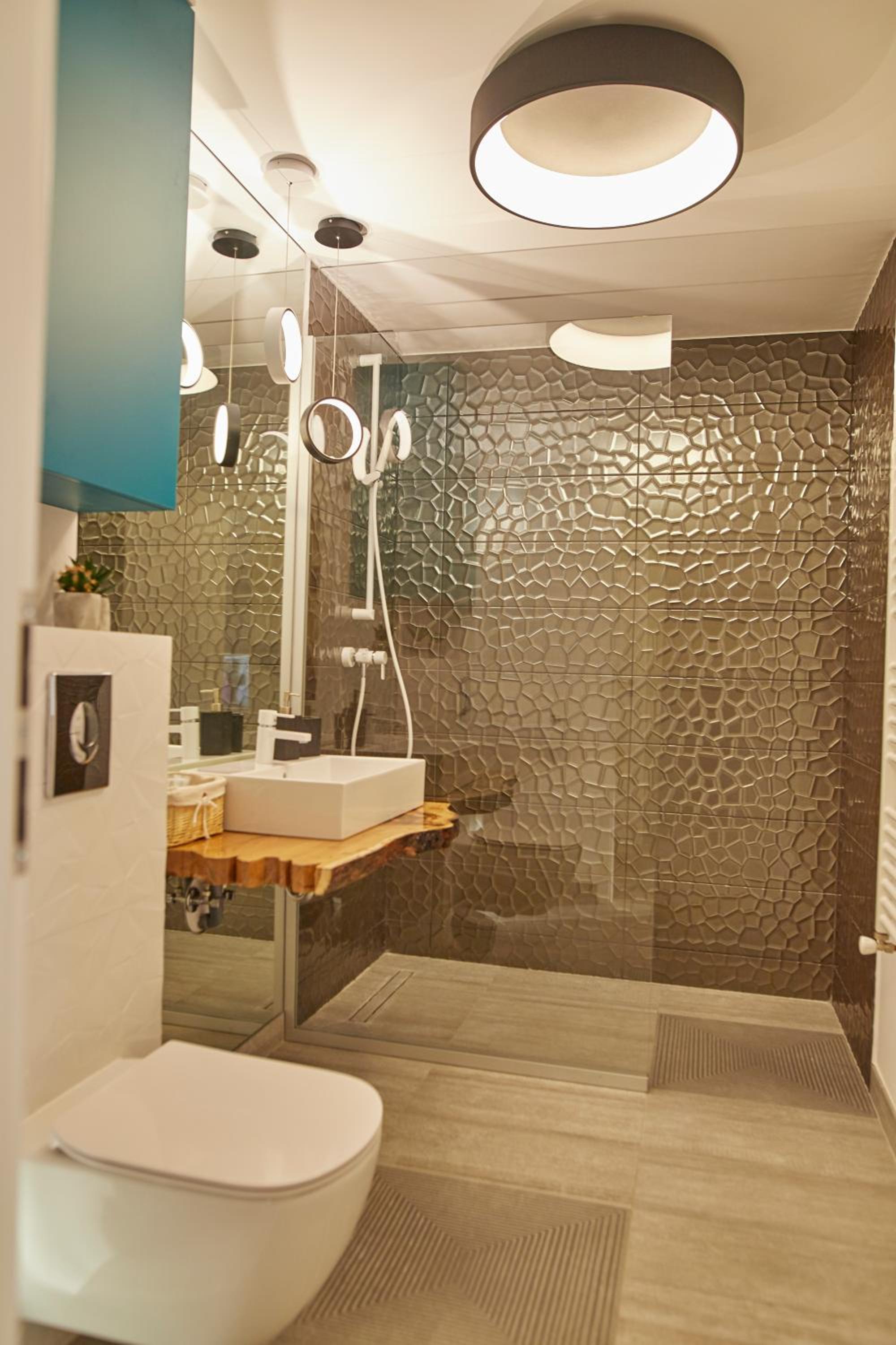 One-Bedroom Apartment - Photo 3