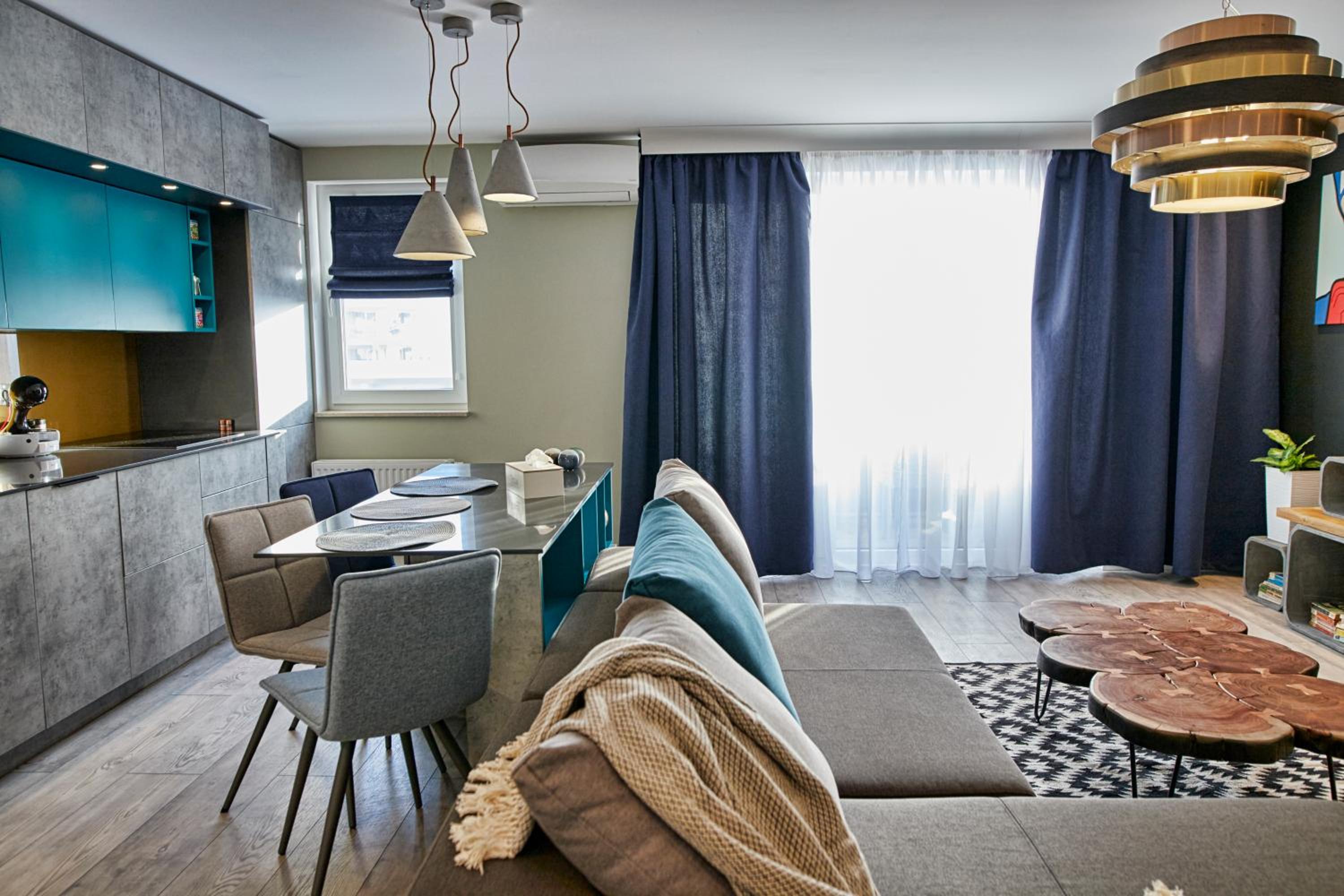 One-Bedroom Apartment - Photo 12