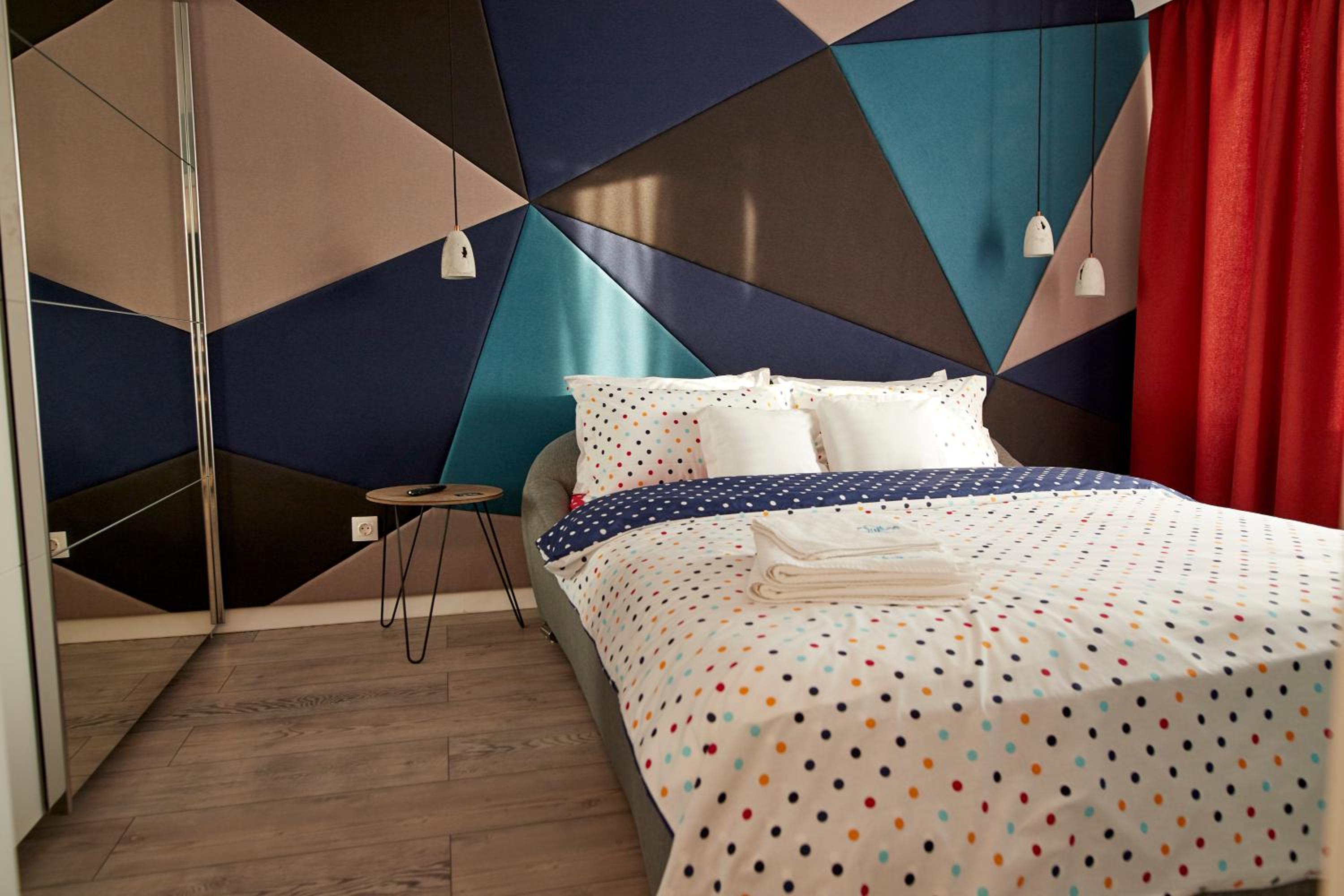 One-Bedroom Apartment - Photo 13