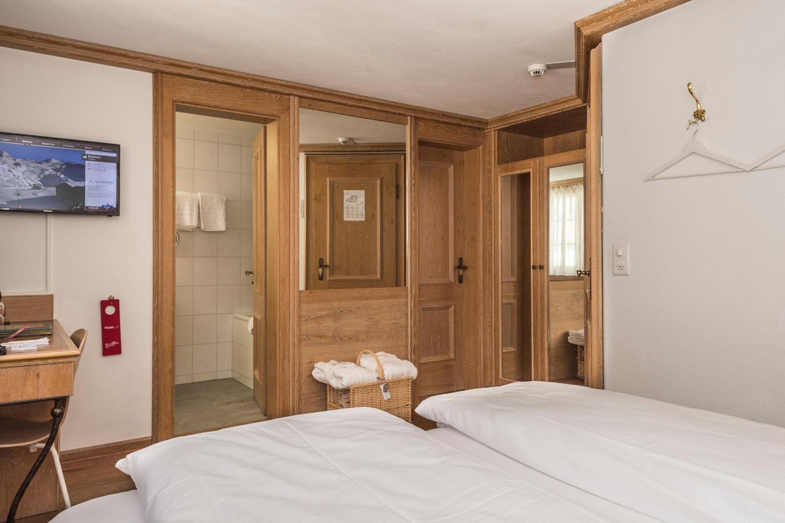 Economy Double Room - Photo 1