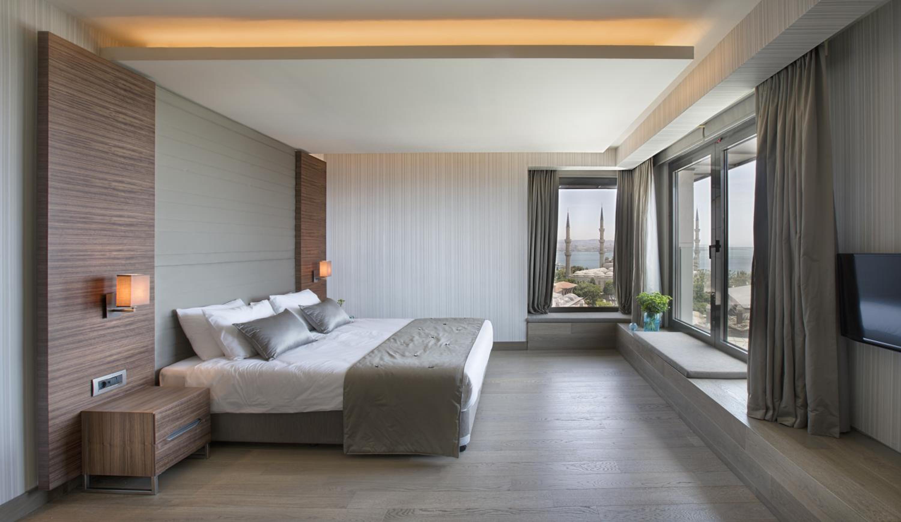 Double or Twin Room with Sea View