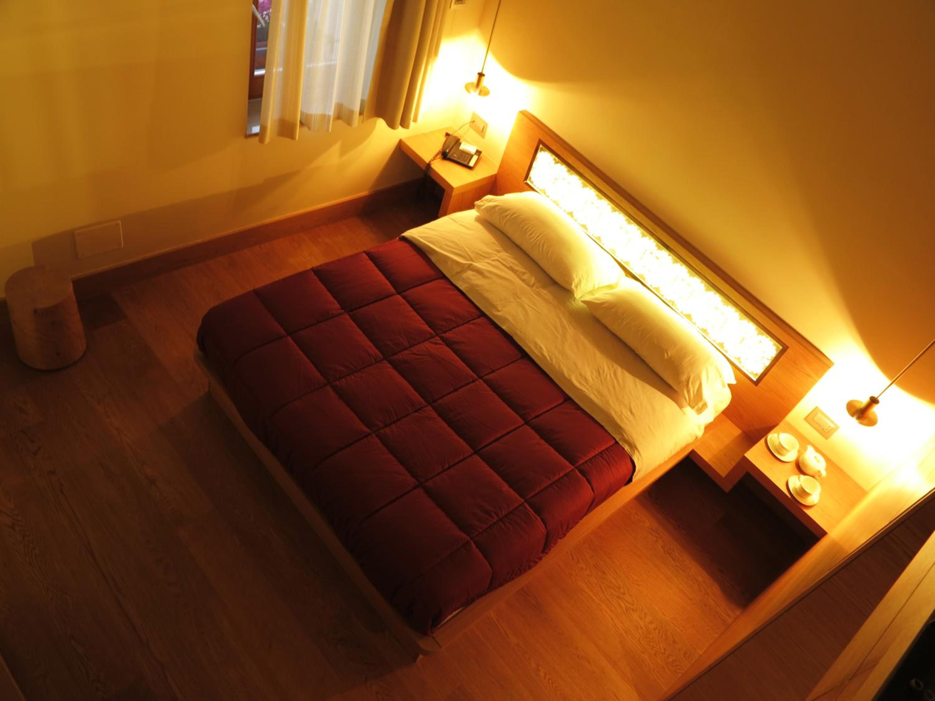 Superior Double Room with Spa Bath - Split Level photo 1