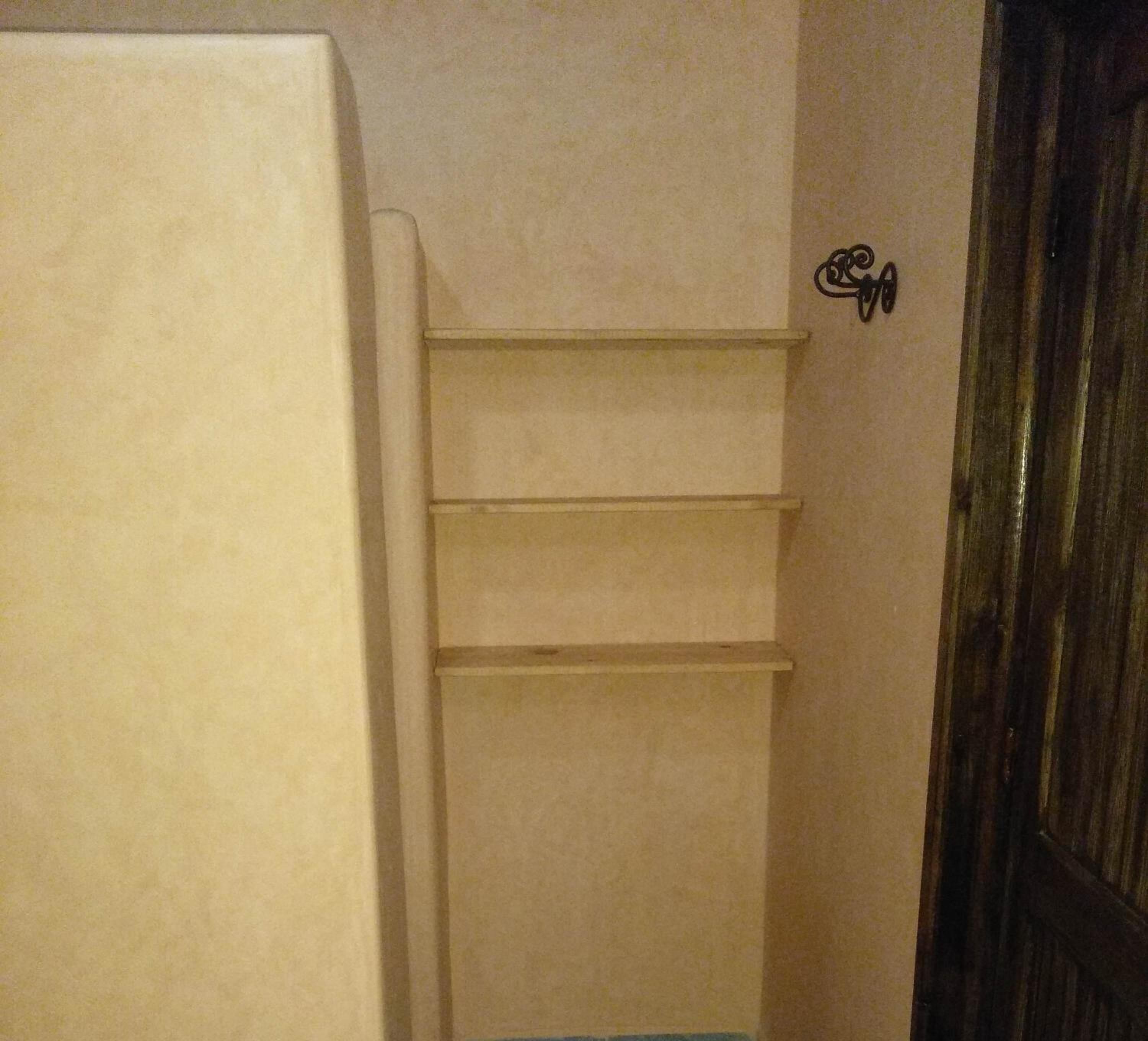 Double Room - Photo 7
