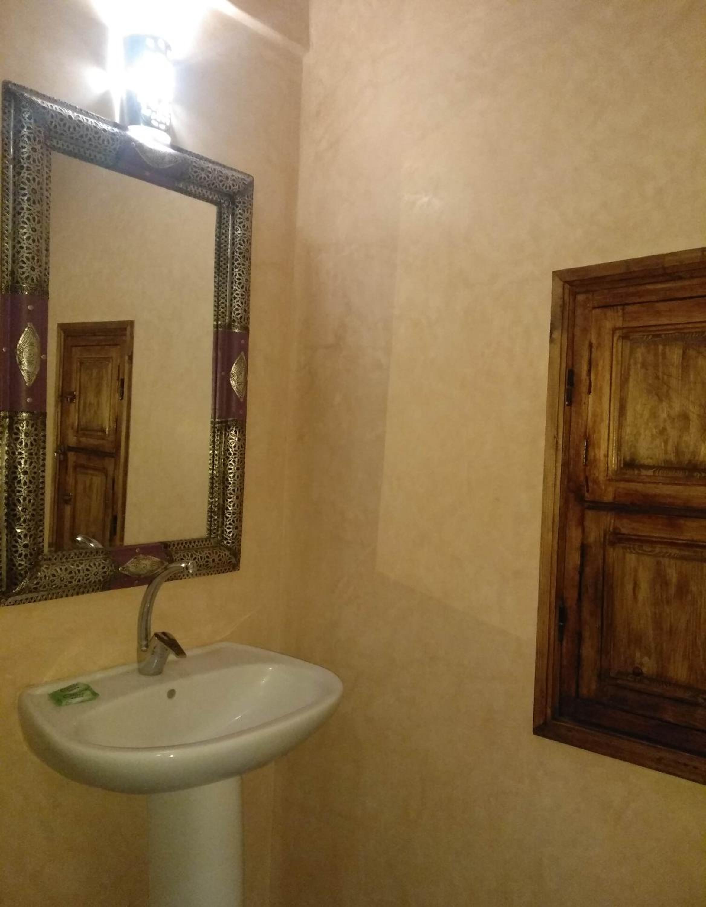 Double Room - Photo 6