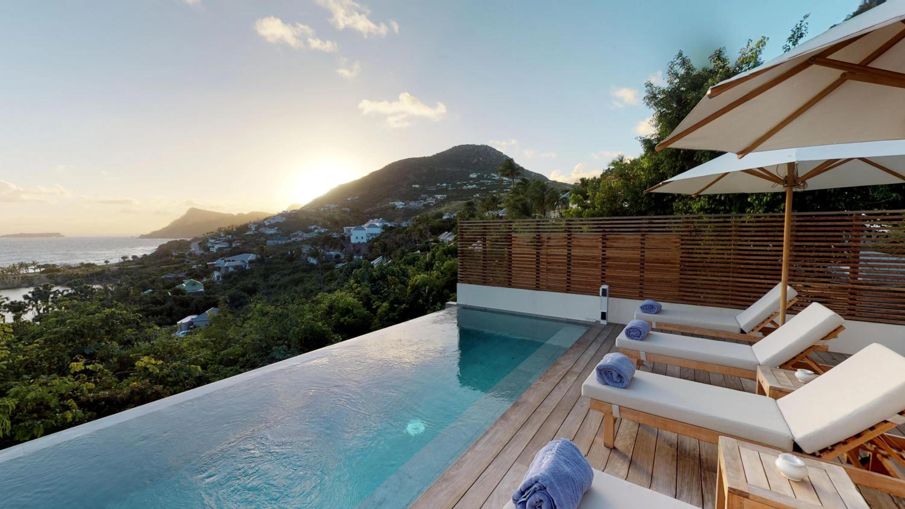Balcony & Terrace