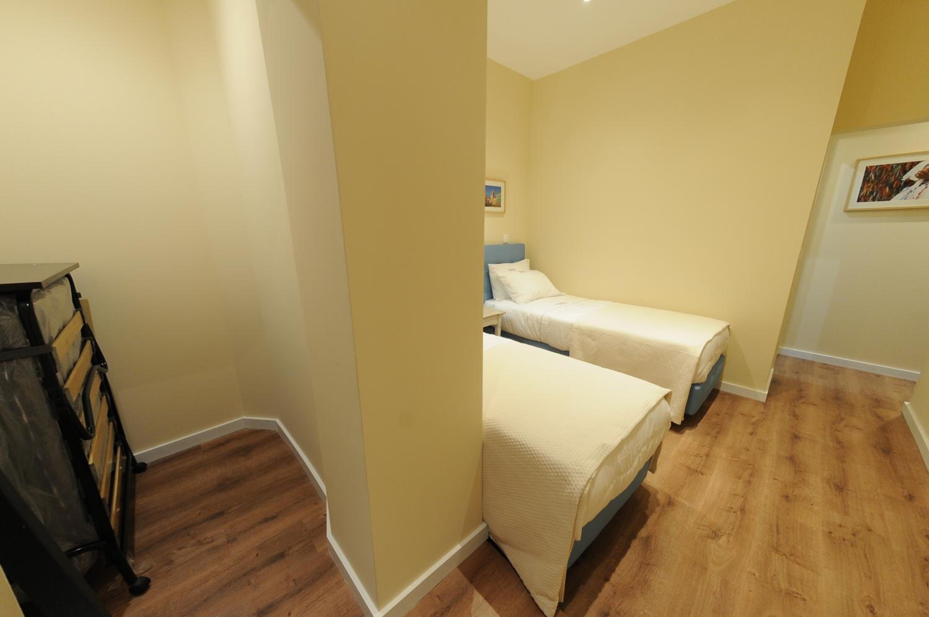 Naya-Downtown Guesthouse — photo 133