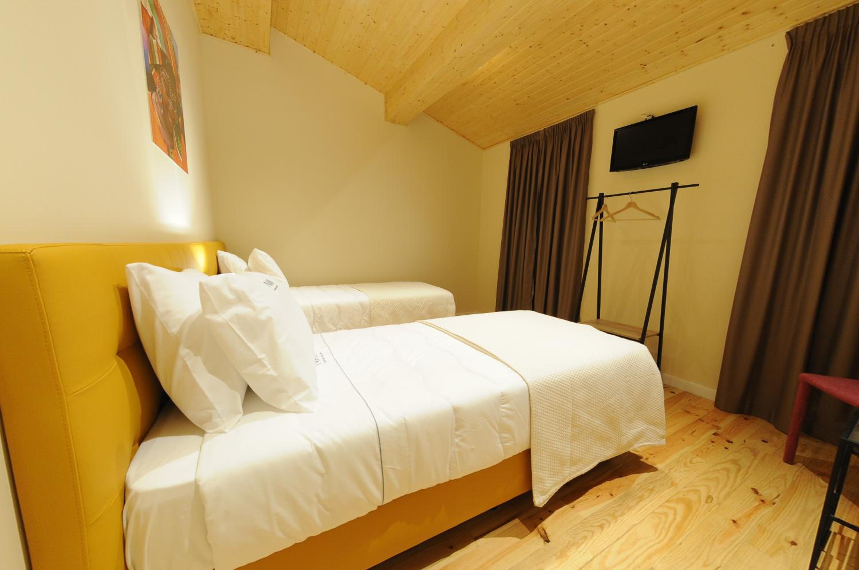 Naya-Downtown Guesthouse — photo 102