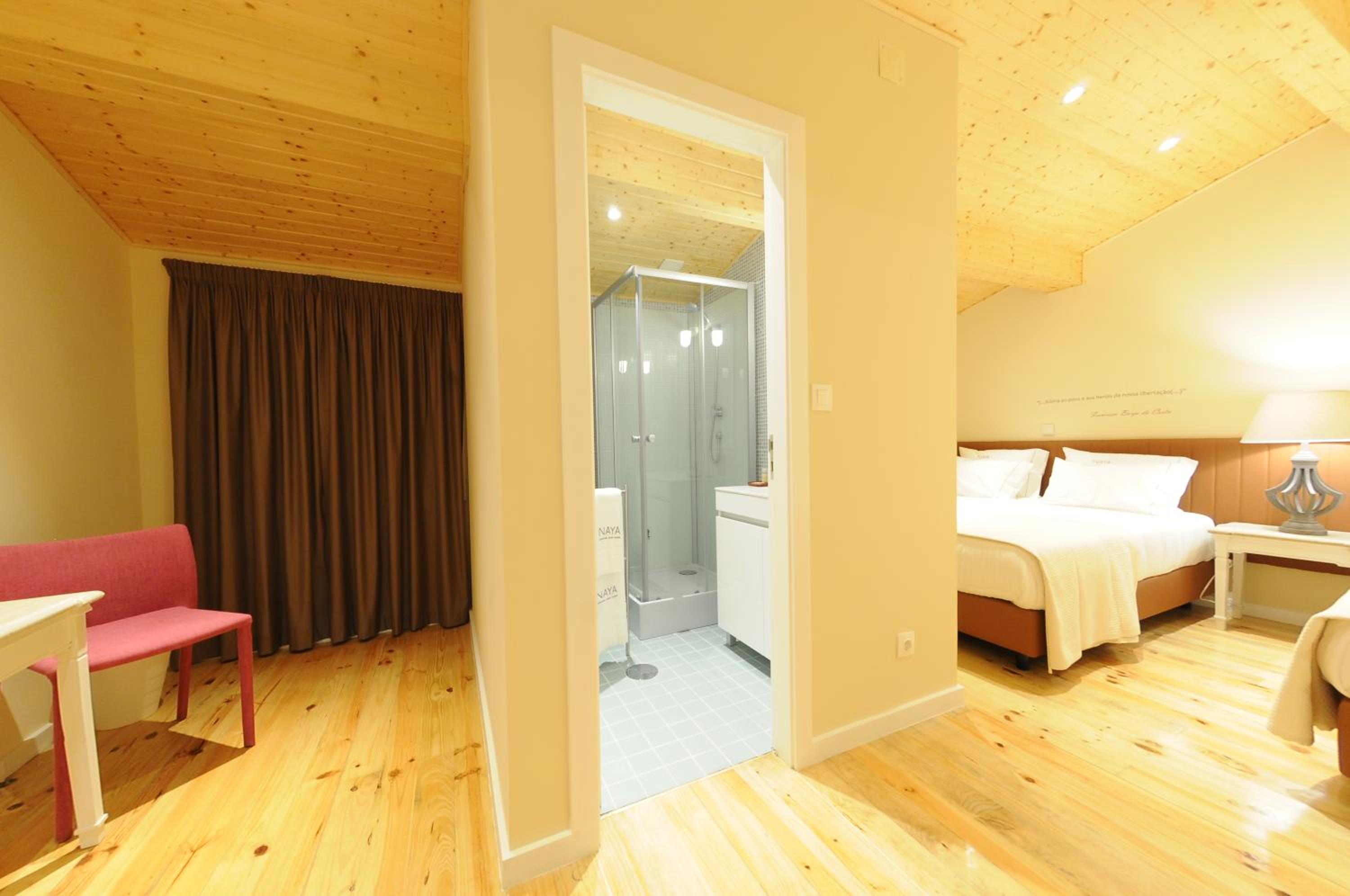Naya-Downtown Guesthouse — photo 120