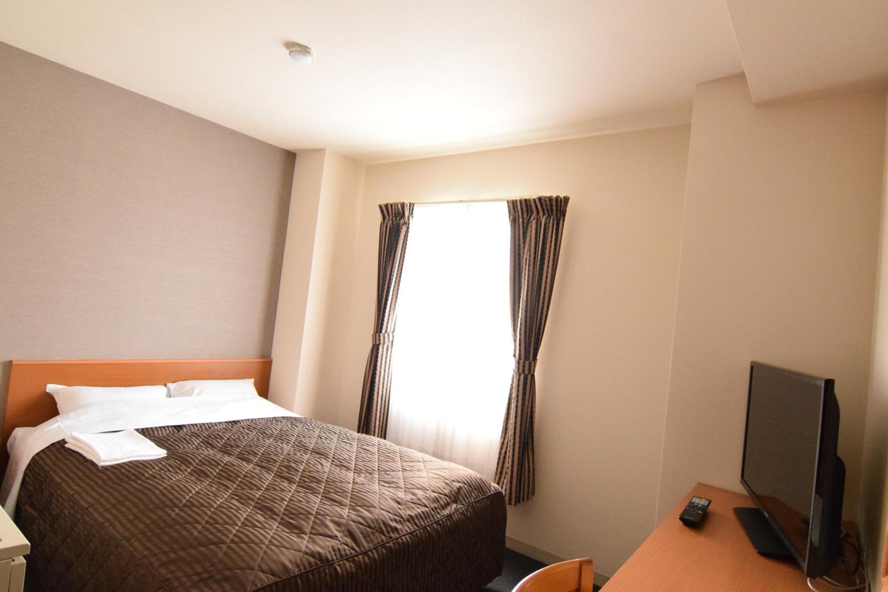 Double Room - Non-Smoking  photo 1