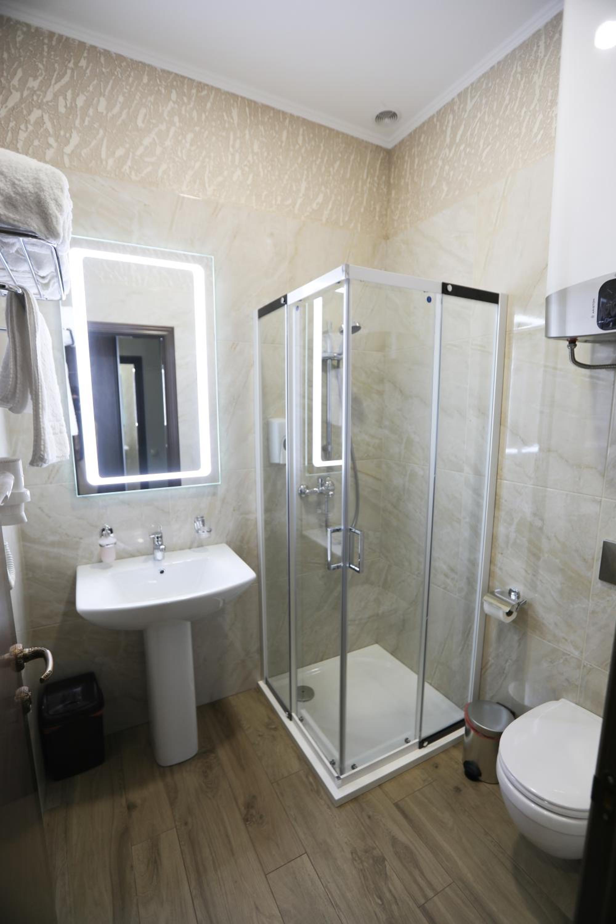 Superior Twin Room photo 3