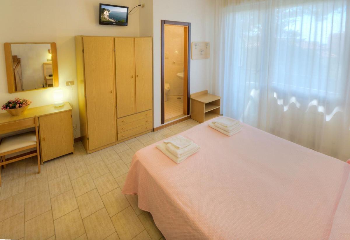 Double or Twin Room with Balcony