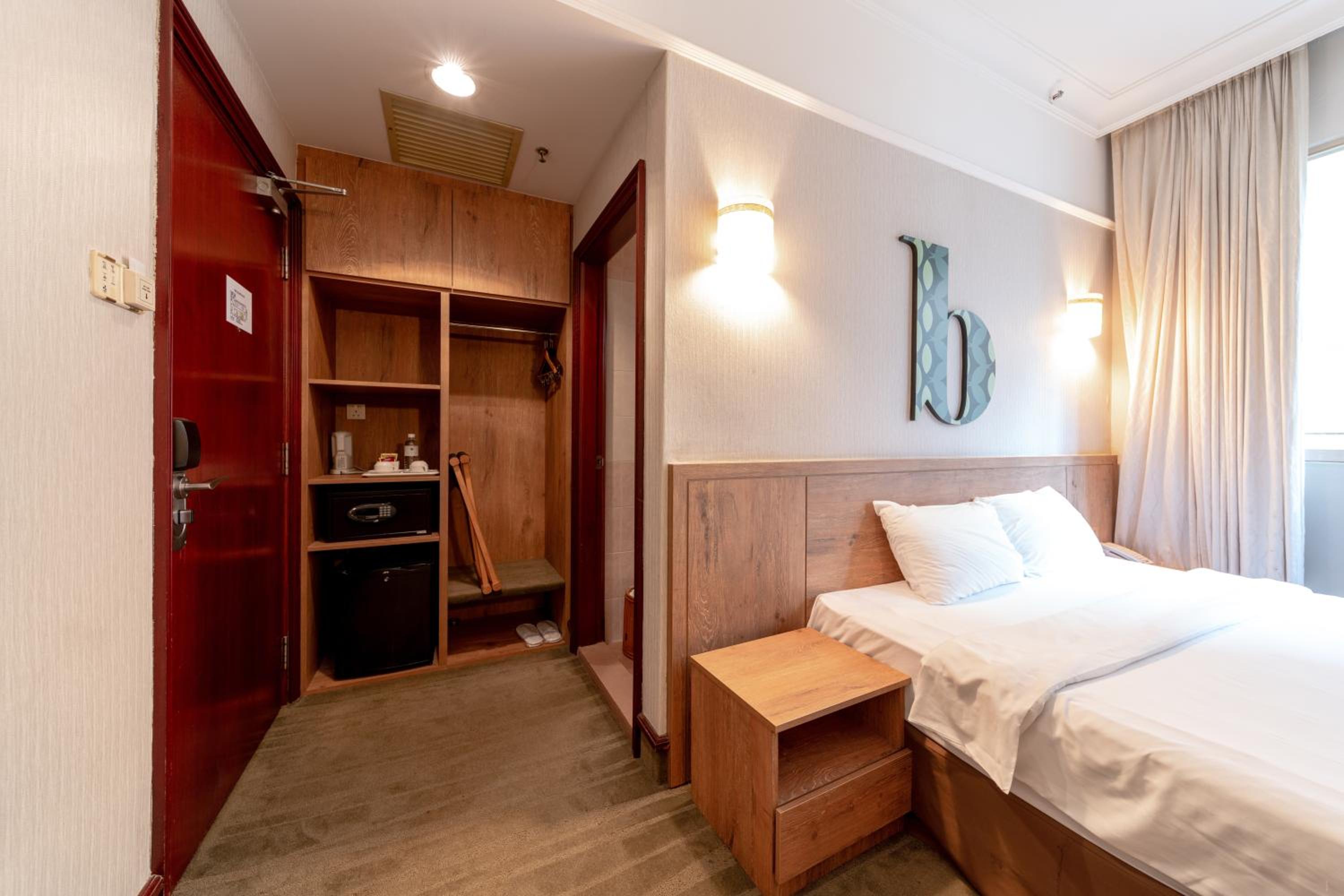 Deluxe Double Room photo 2