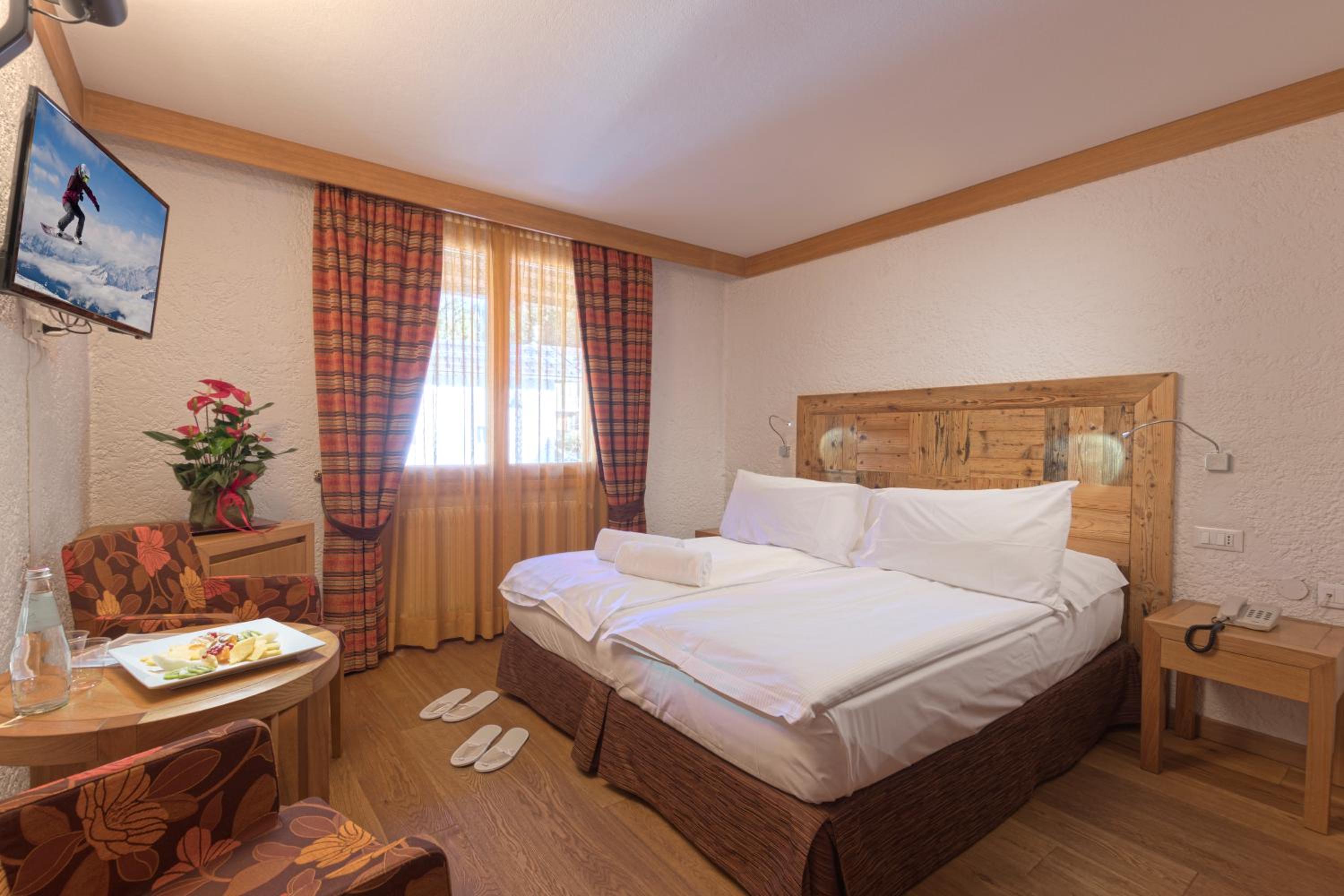 Double Room - Photo 9