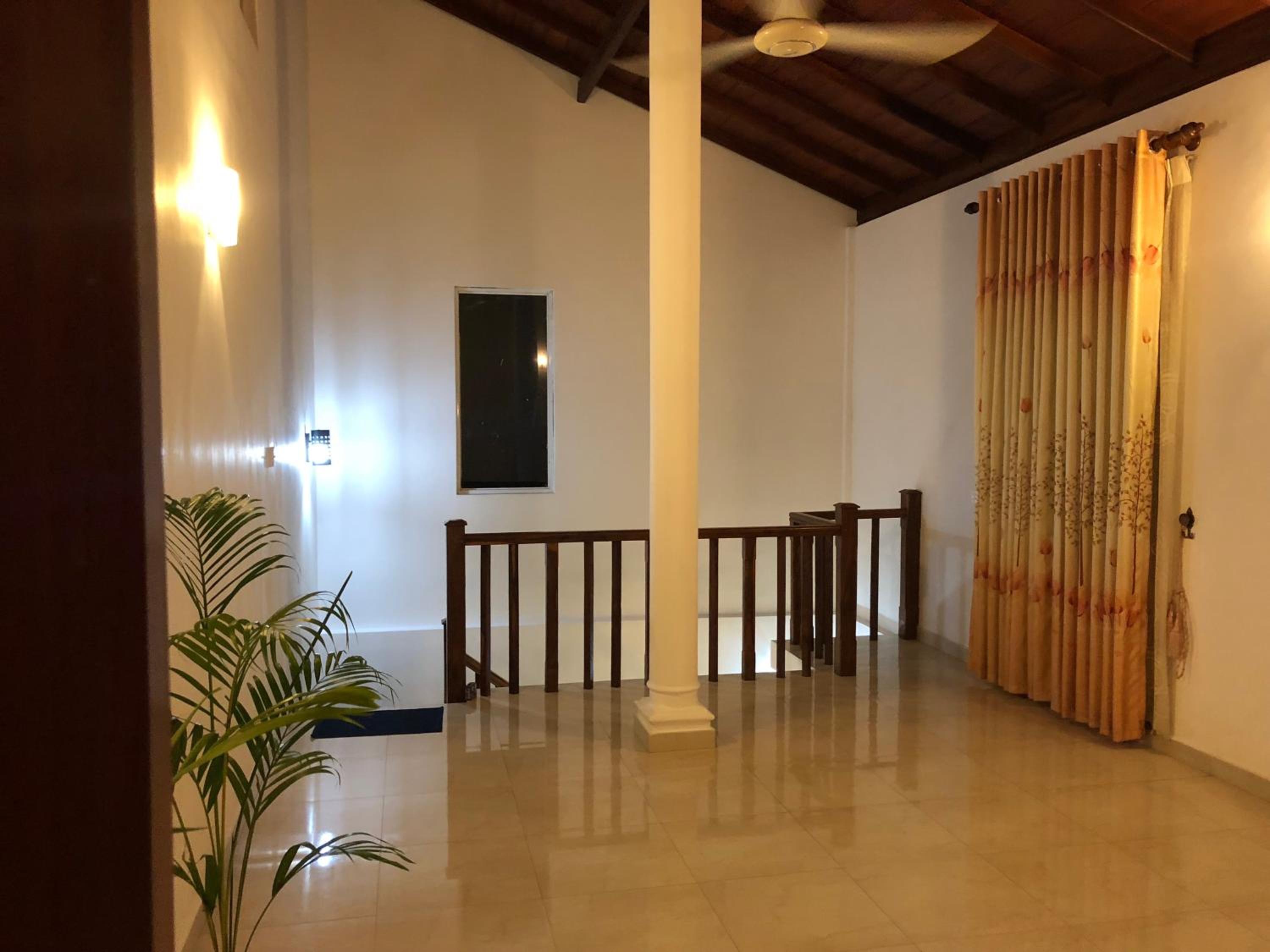 Apartment with Balcony photo 2