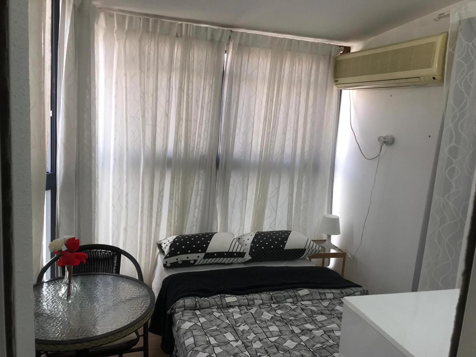Double Room with Pool View - Photo 57