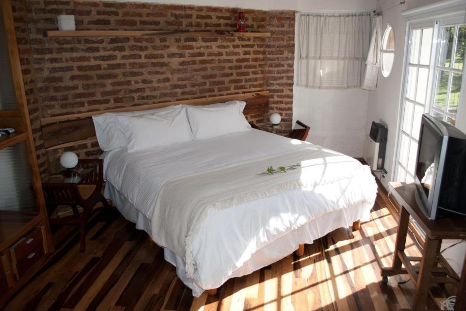 Apartment (3 Adults)