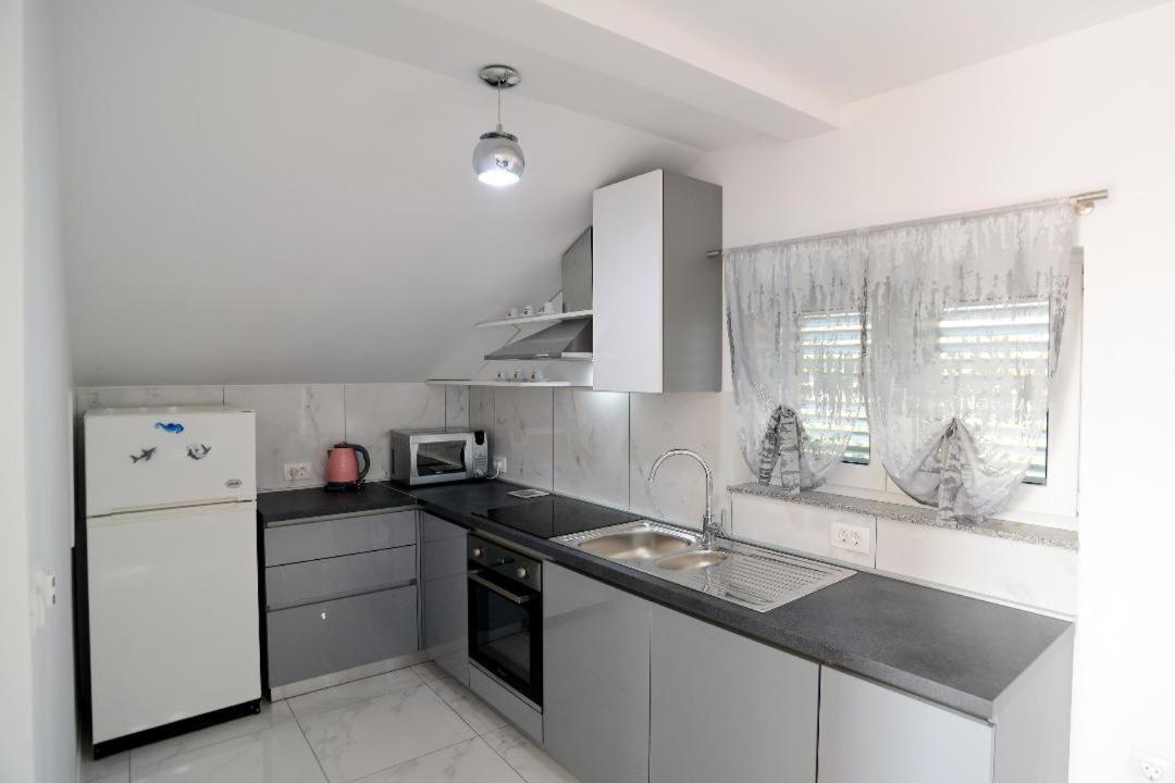 Apartment - Photo 23