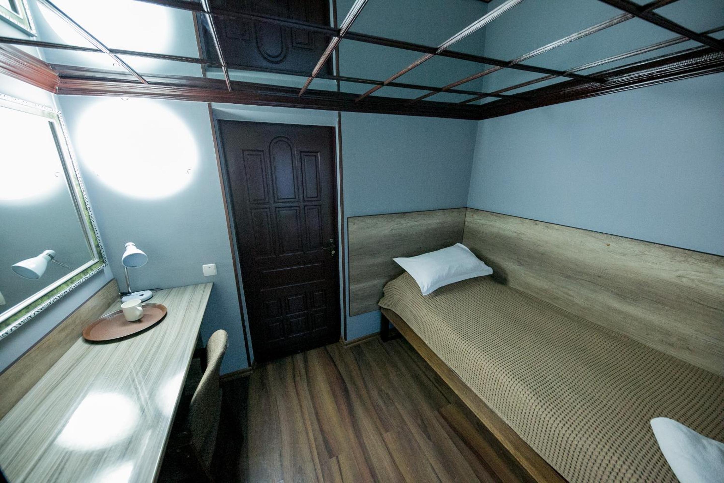 Budget Single Room