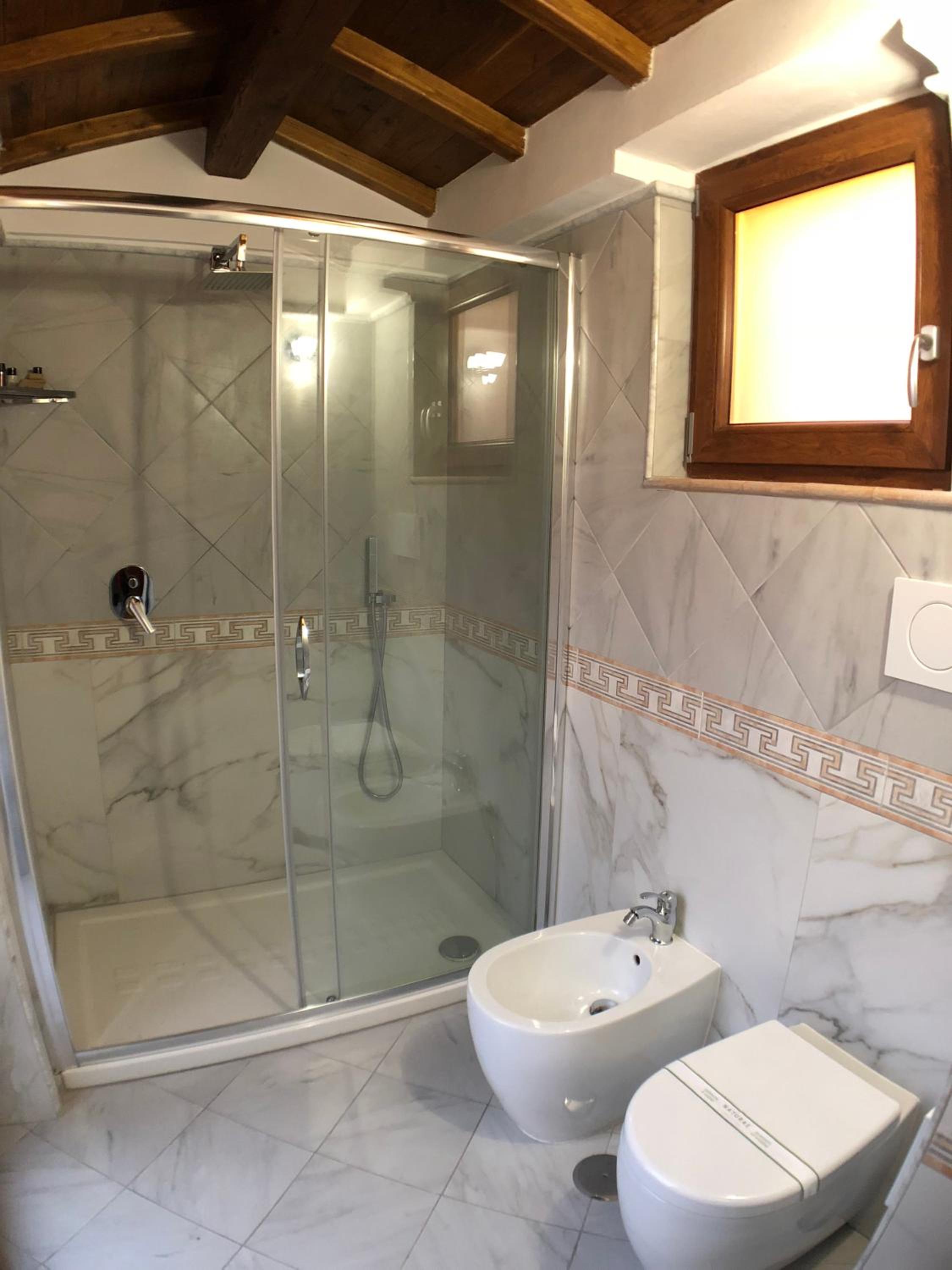 Junior Suite with Private Pool - Photo 18