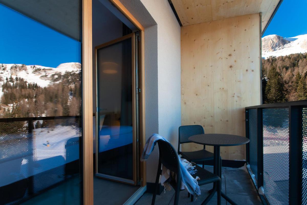 Standard Double or Twin Room with Balcony photo 1