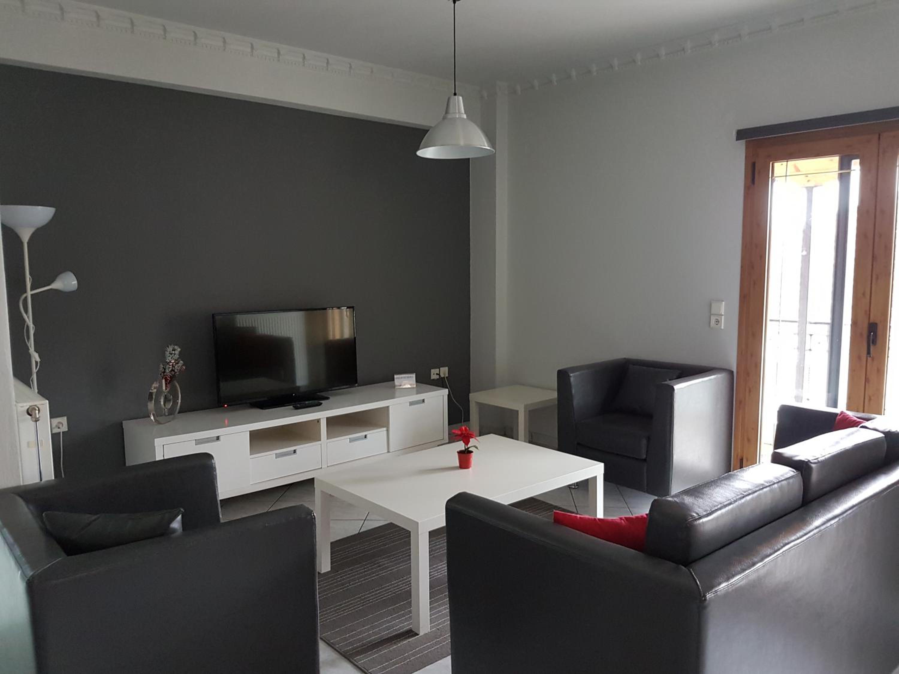 Two-Bedroom Apartment - Photo 52