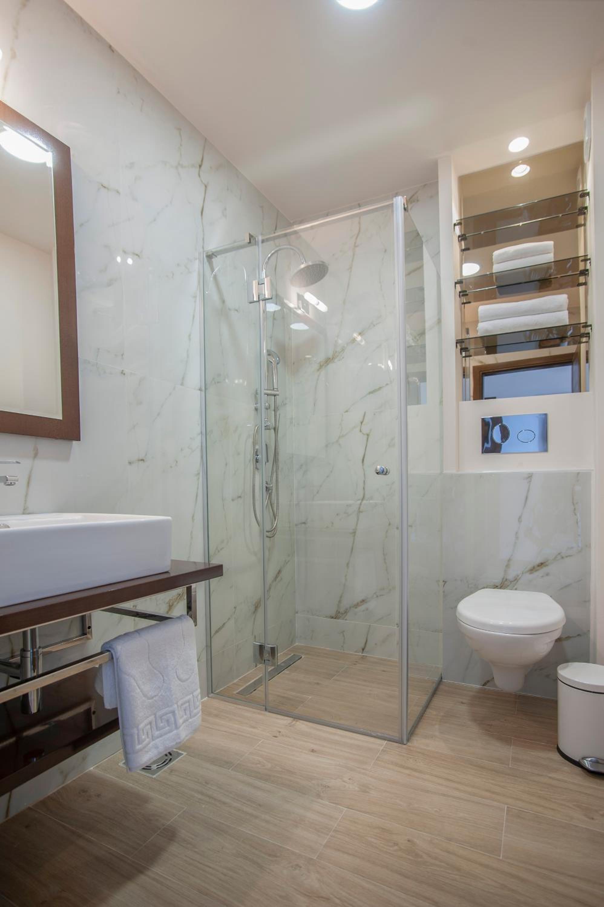 Special Offer - Double Room with Dinner and Drink Included photo 2