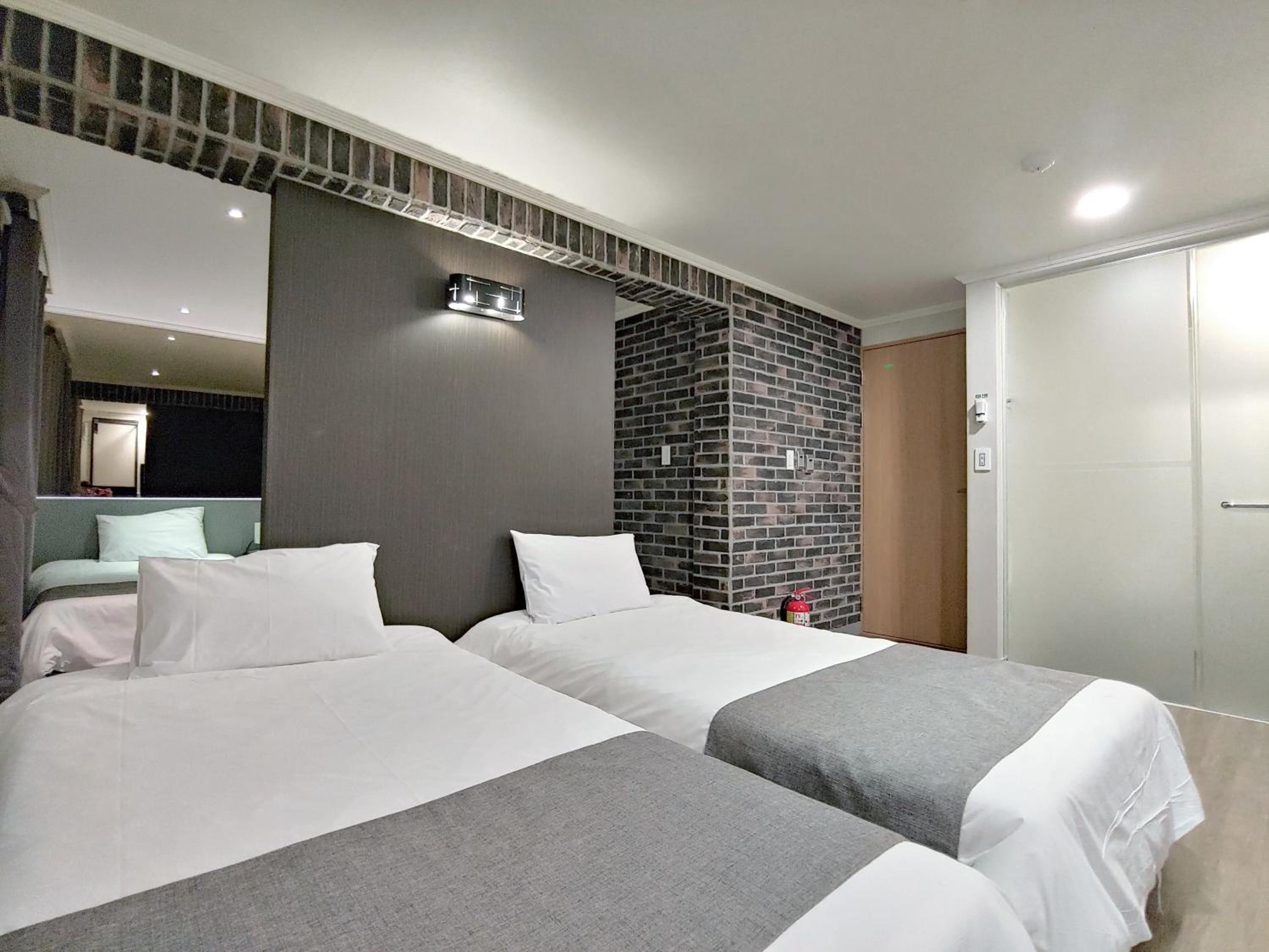 Superior Quadruple Room
