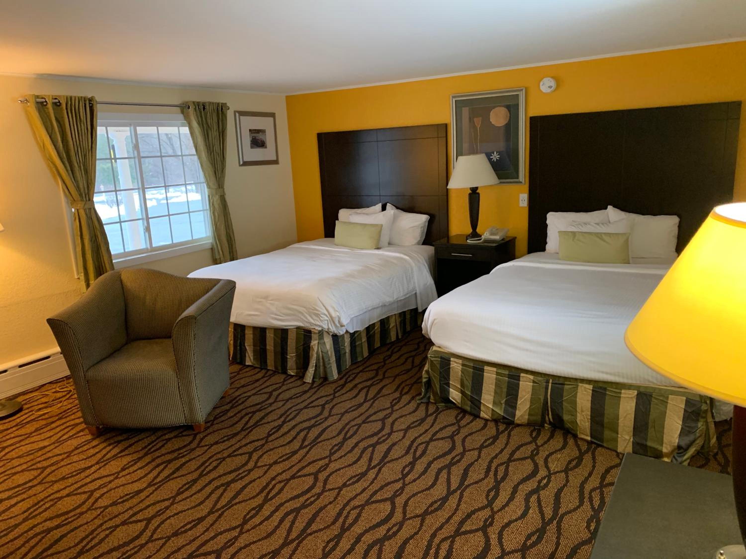 Queen Room - Photo 3