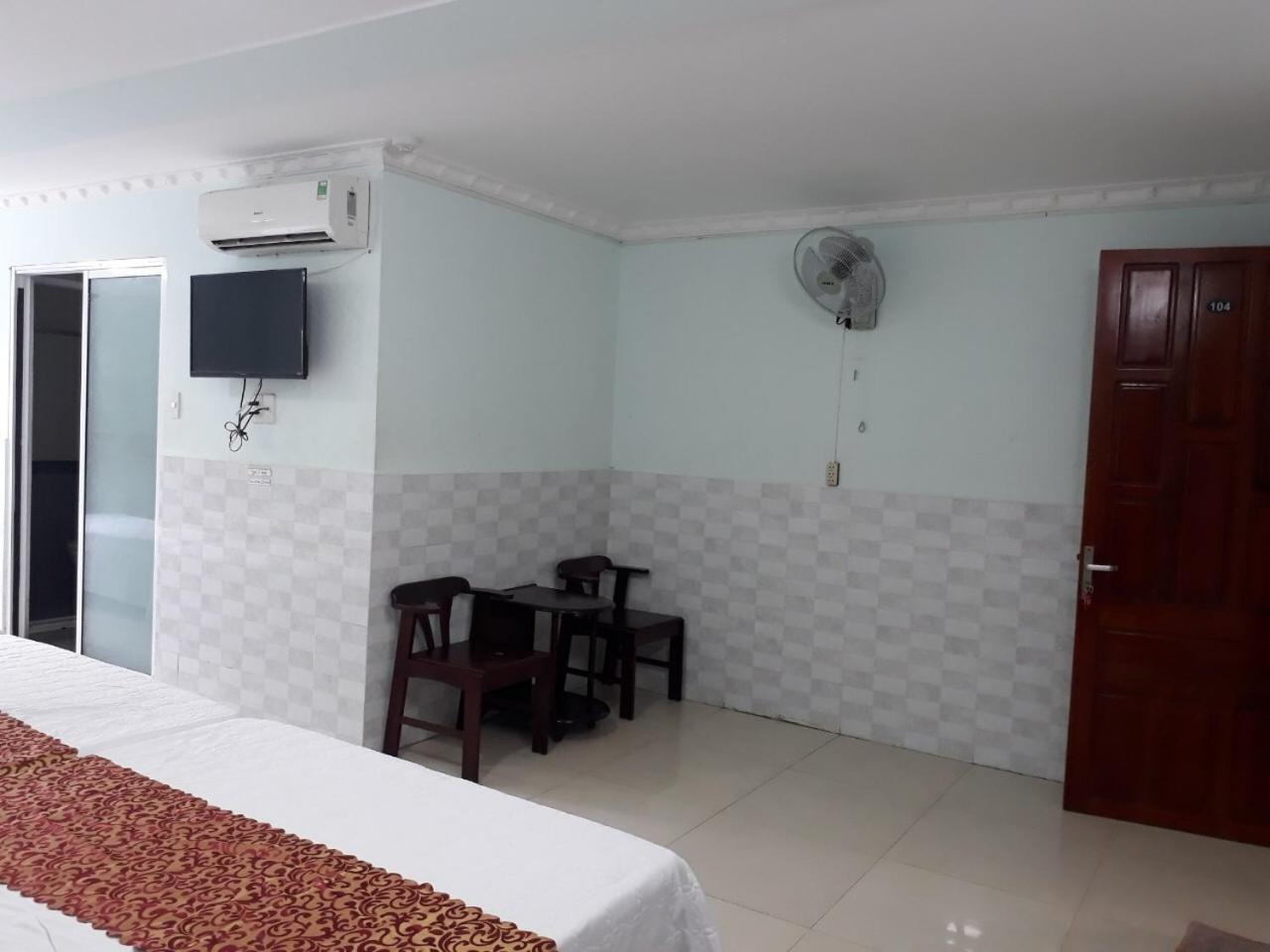 Mixed Dormitory Room photo 3