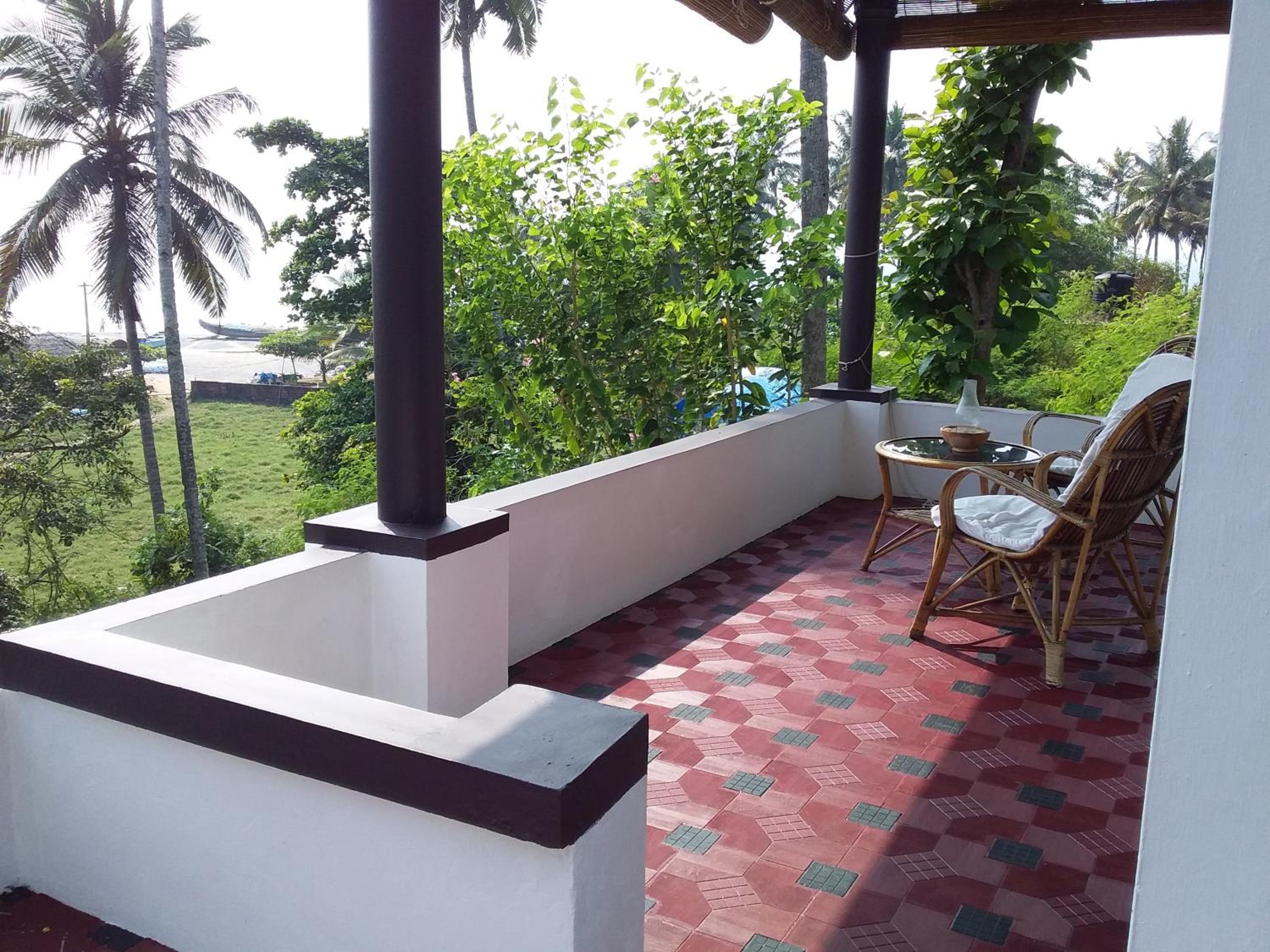 Deluxe Double Room with Balcony and Sea View photo 1