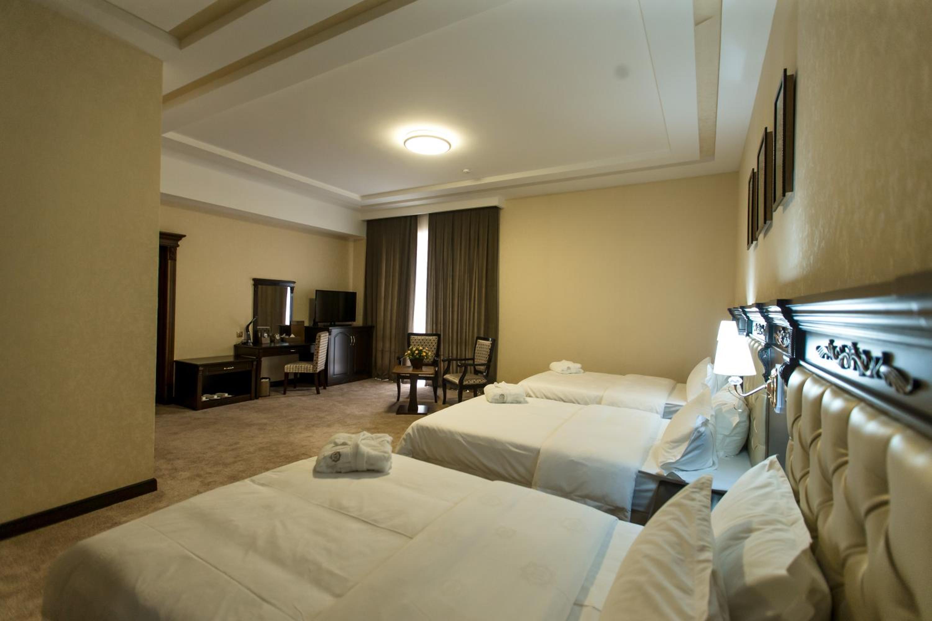Triple Room - Photo 2