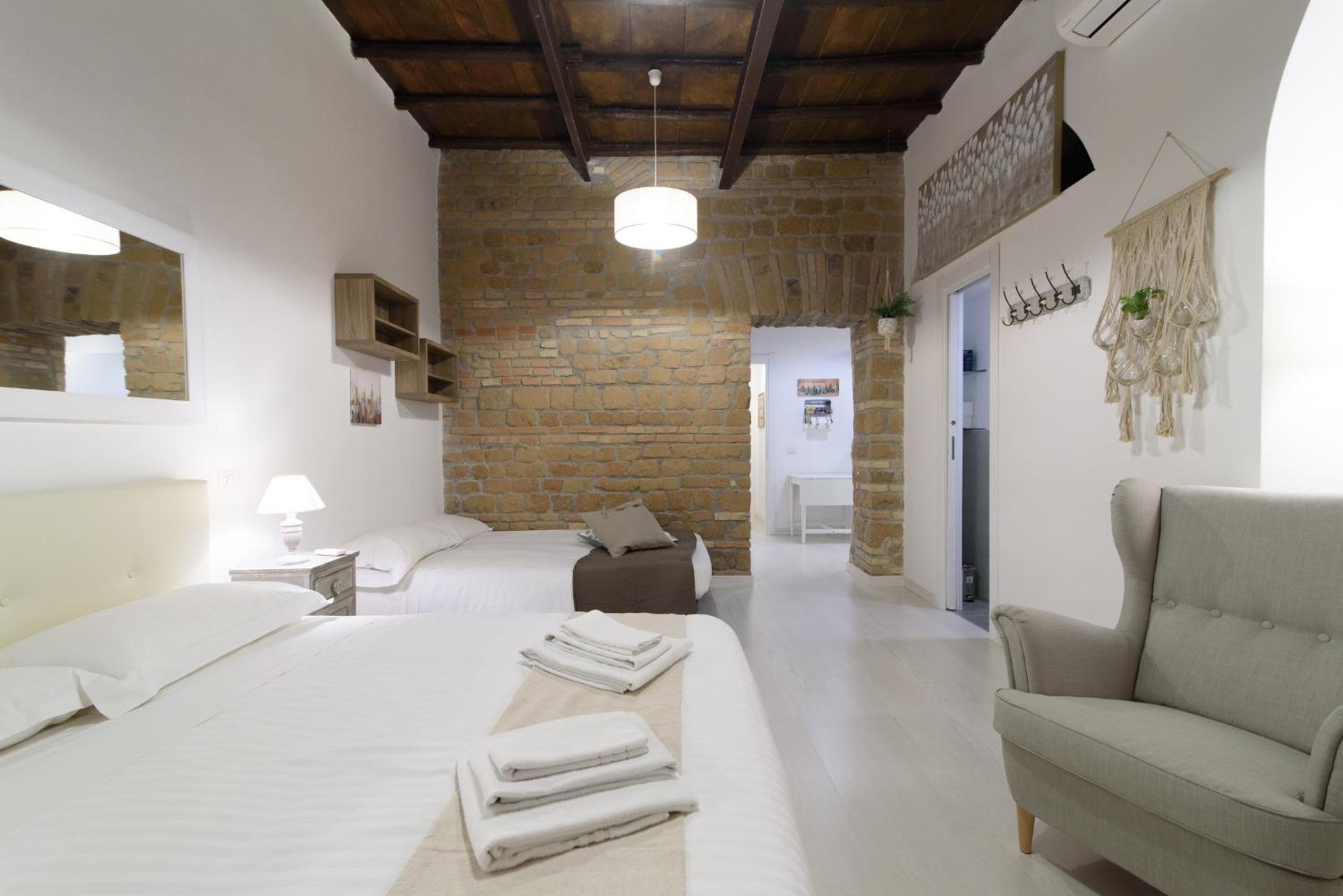 Superior Apartment photo 1