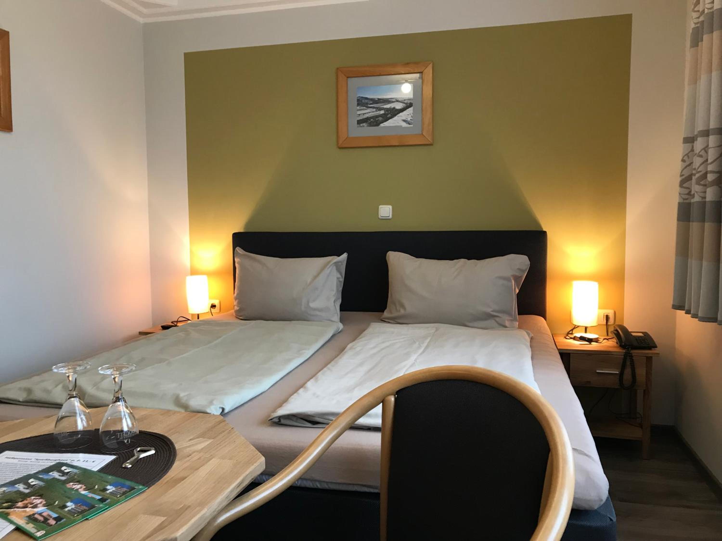 Double Room - Photo 8