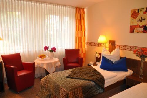 Single Room photo 2