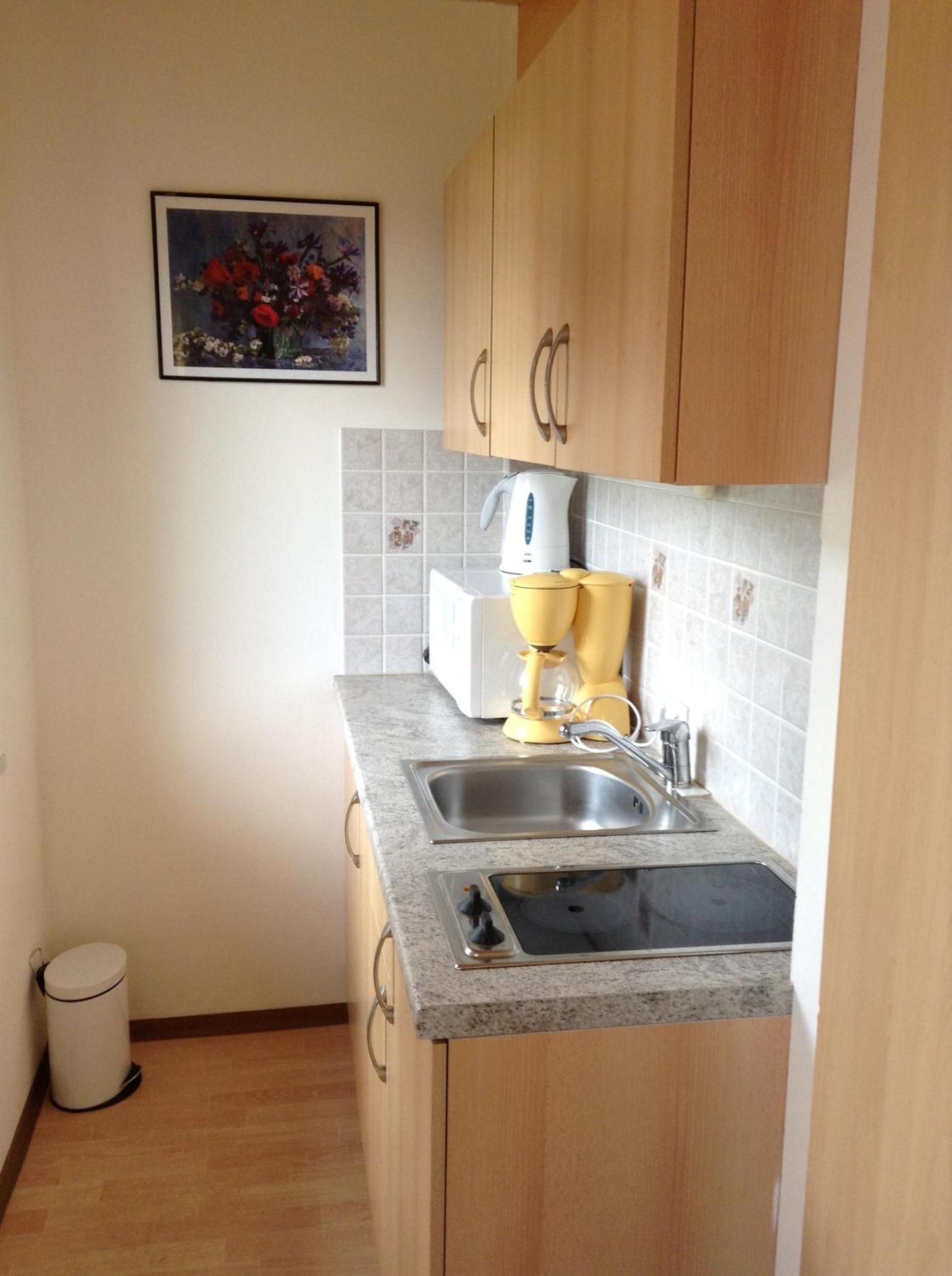 Studio Apartment photo 2