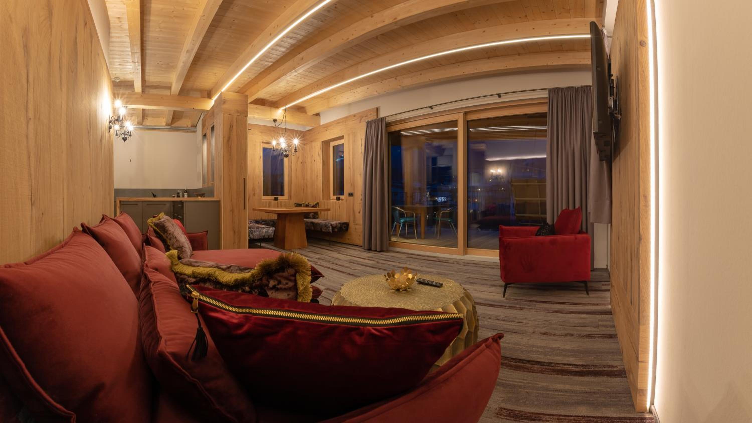 Penthouse Apartment - Photo 21