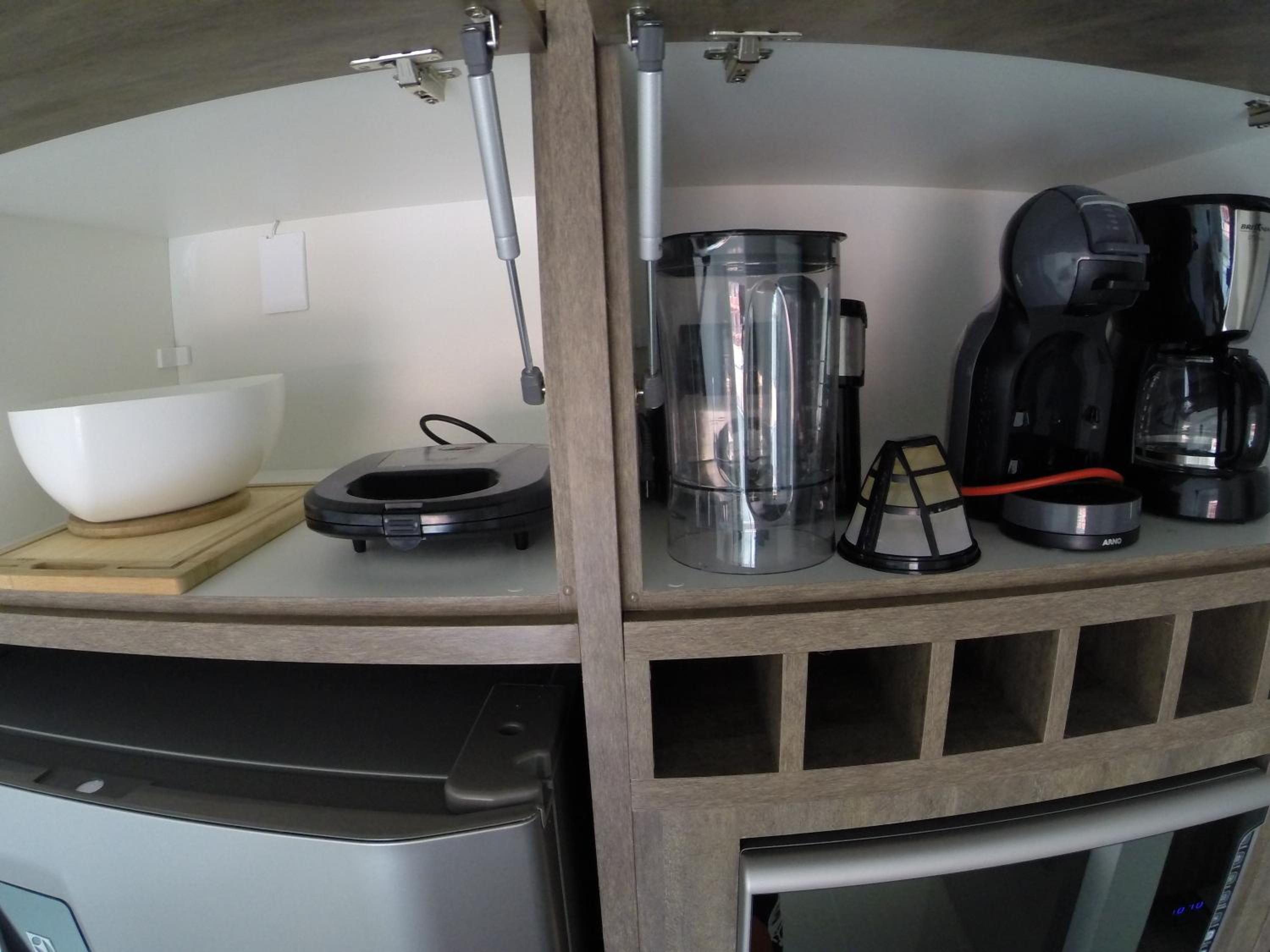 Two-Bedroom Apartment - Photo 11