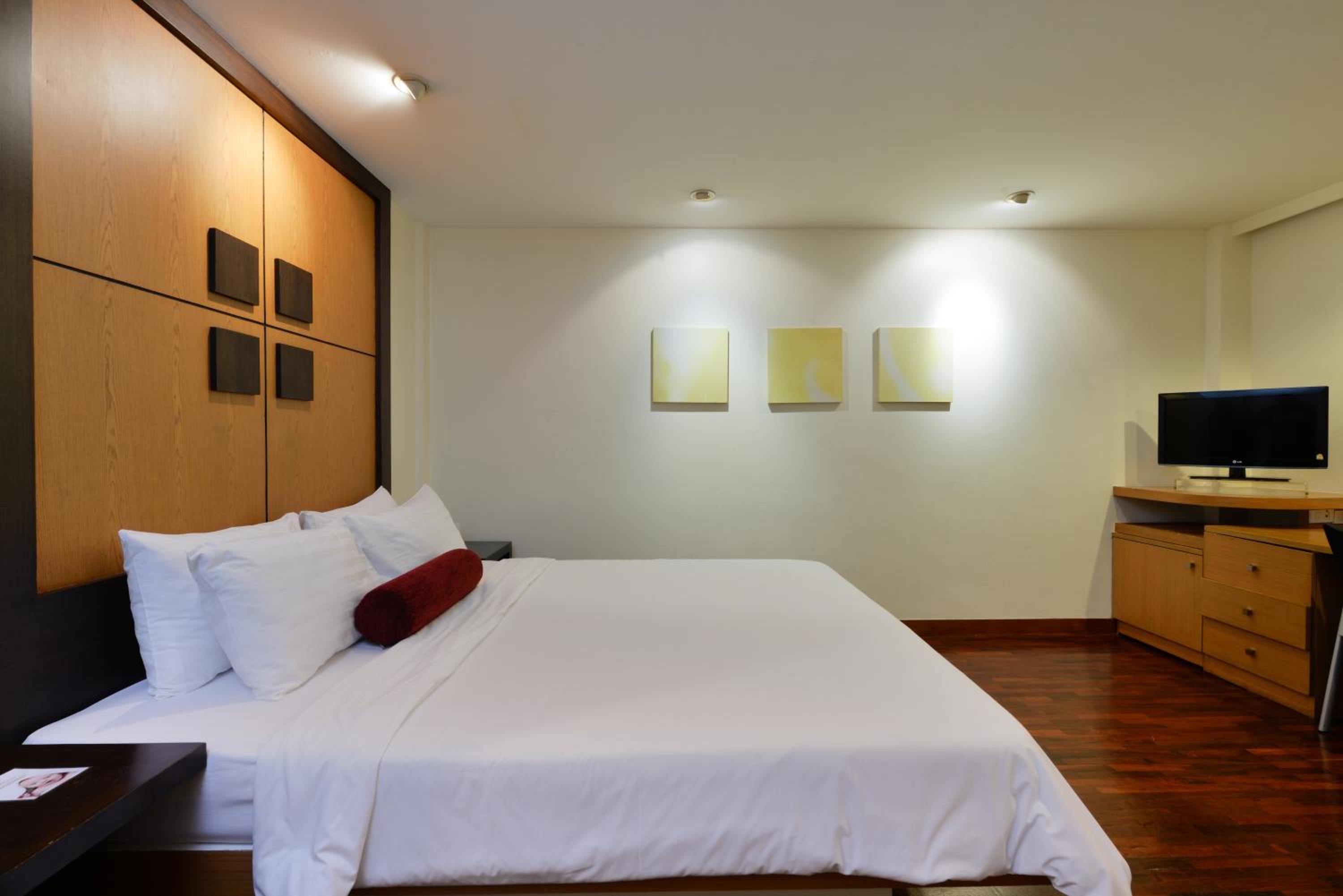 Deluxe Double Room photo 2
