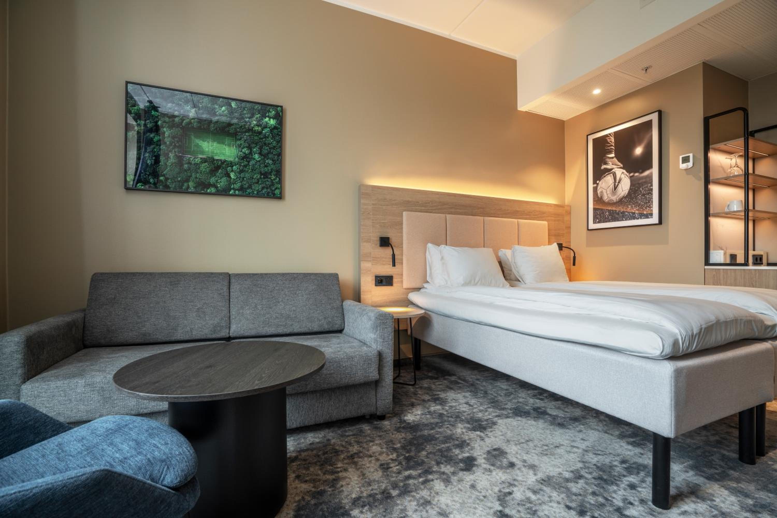 Standard Family Room