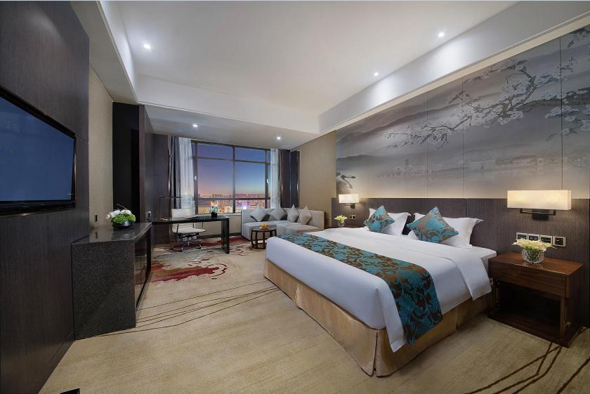 Deluxe Queen Room photo 1