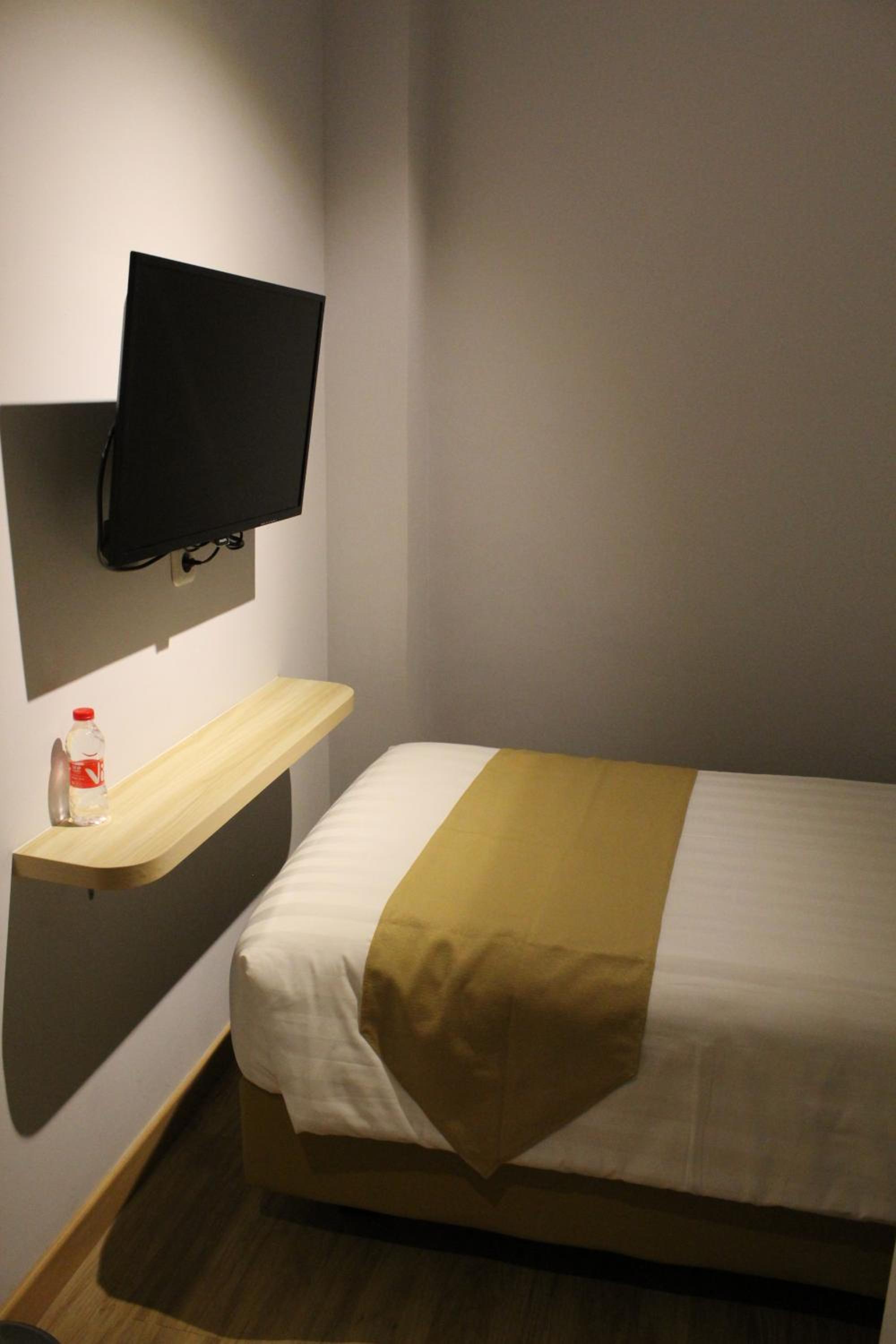 Standard Single Room photo 2
