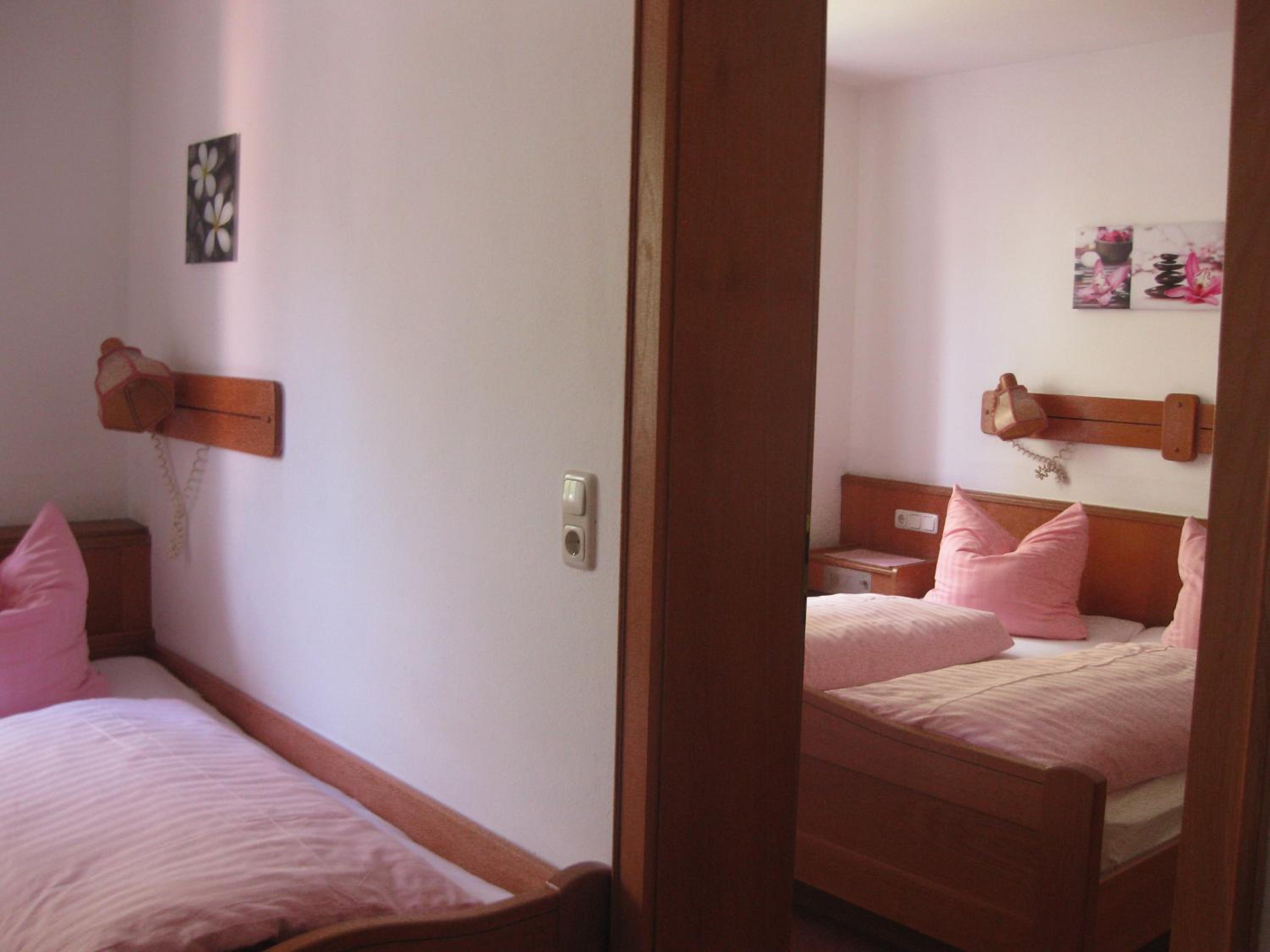 Quadruple Room - Photo 2