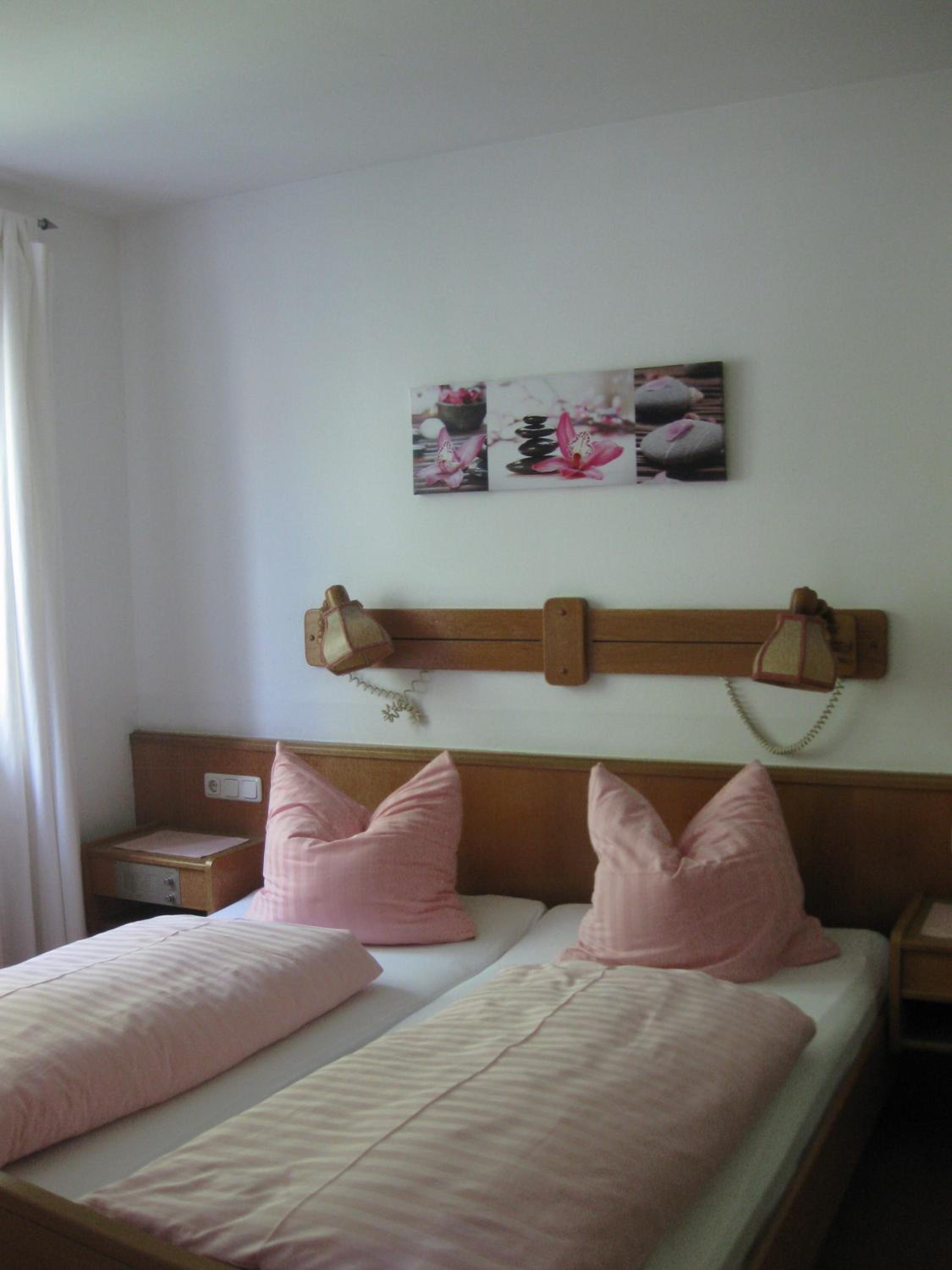 Double Room - Photo 6